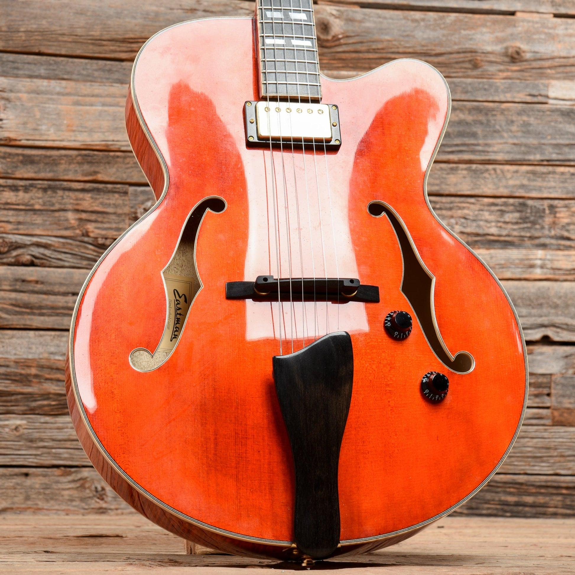 Eastman AR580CE-HB Honeyburst Electric Guitars / Hollow Body