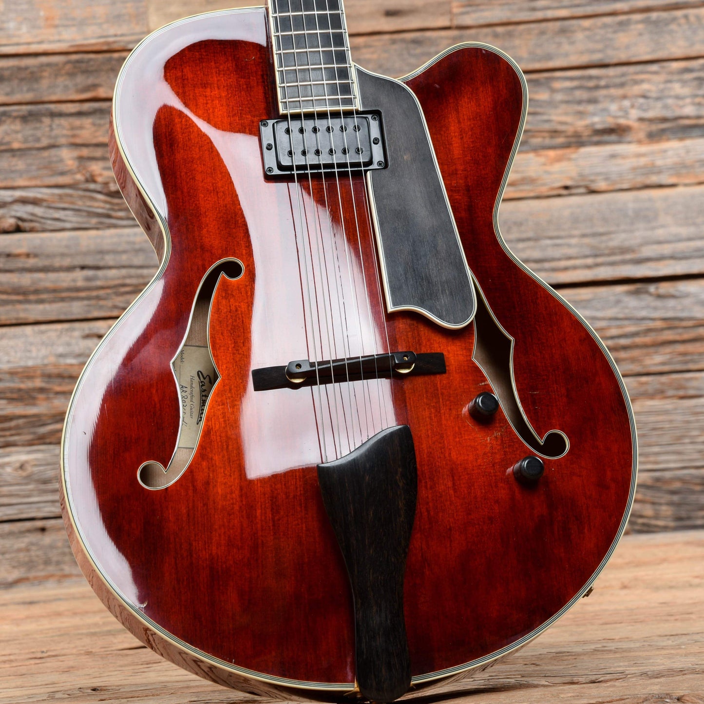 Eastman AR803CE-16 Uptown Archtop Sunburst 2011 Electric Guitars / Hollow Body