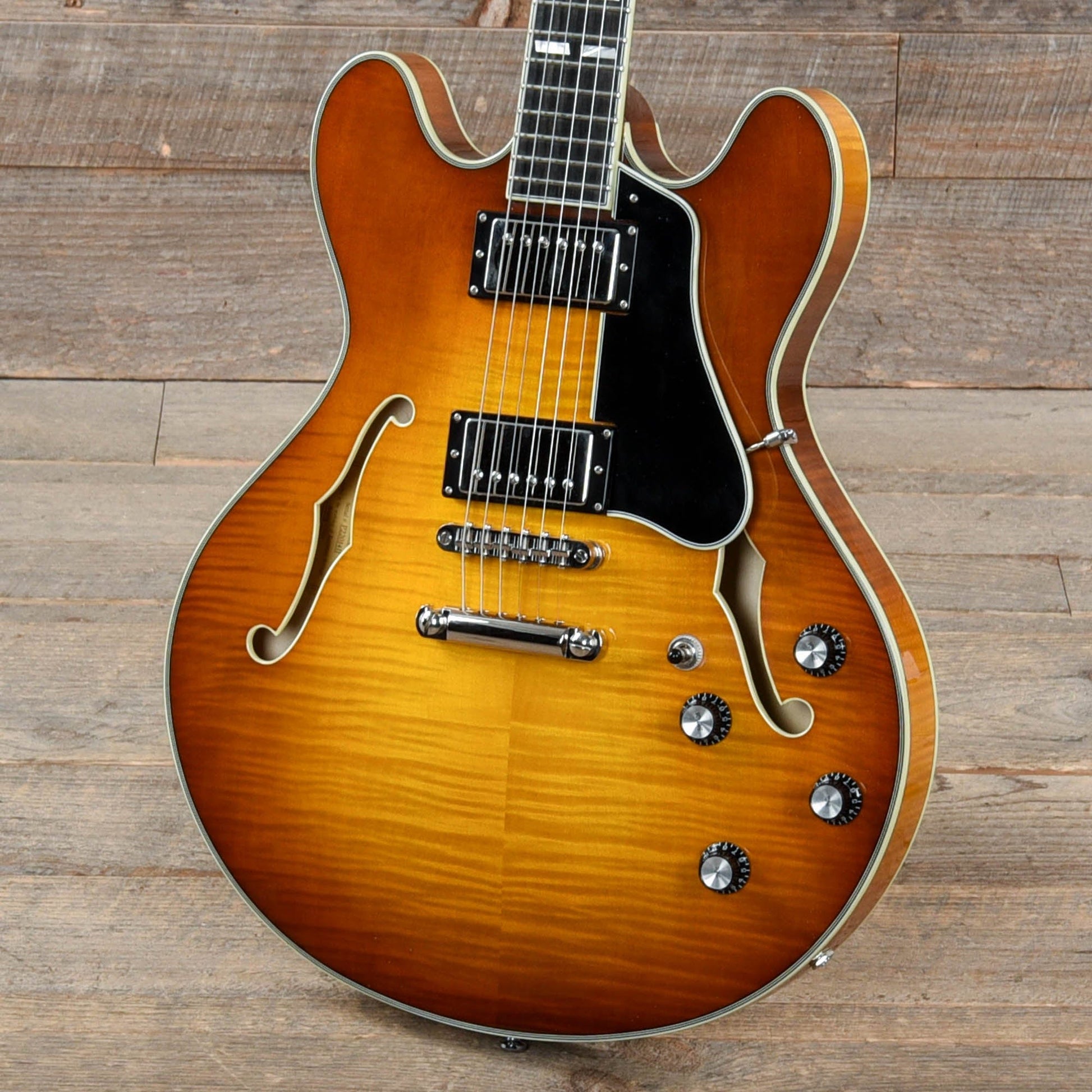 Eastman T486 Thinline Goldburst w/Seymour Duncan Humbuckers Electric Guitars / Semi-Hollow
