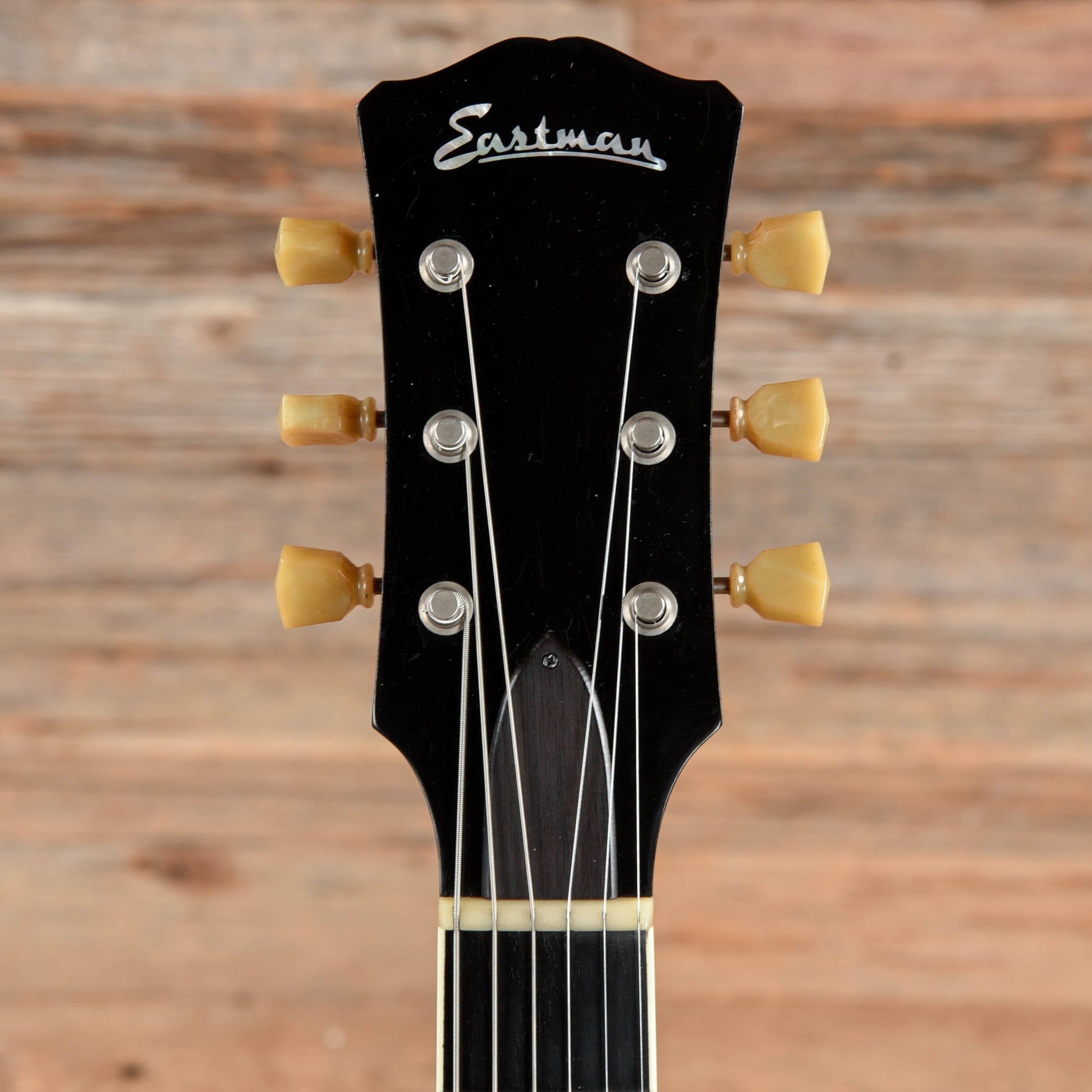 Eastman SB56/V-LTD-AMB Amber Electric Guitars / Solid Body