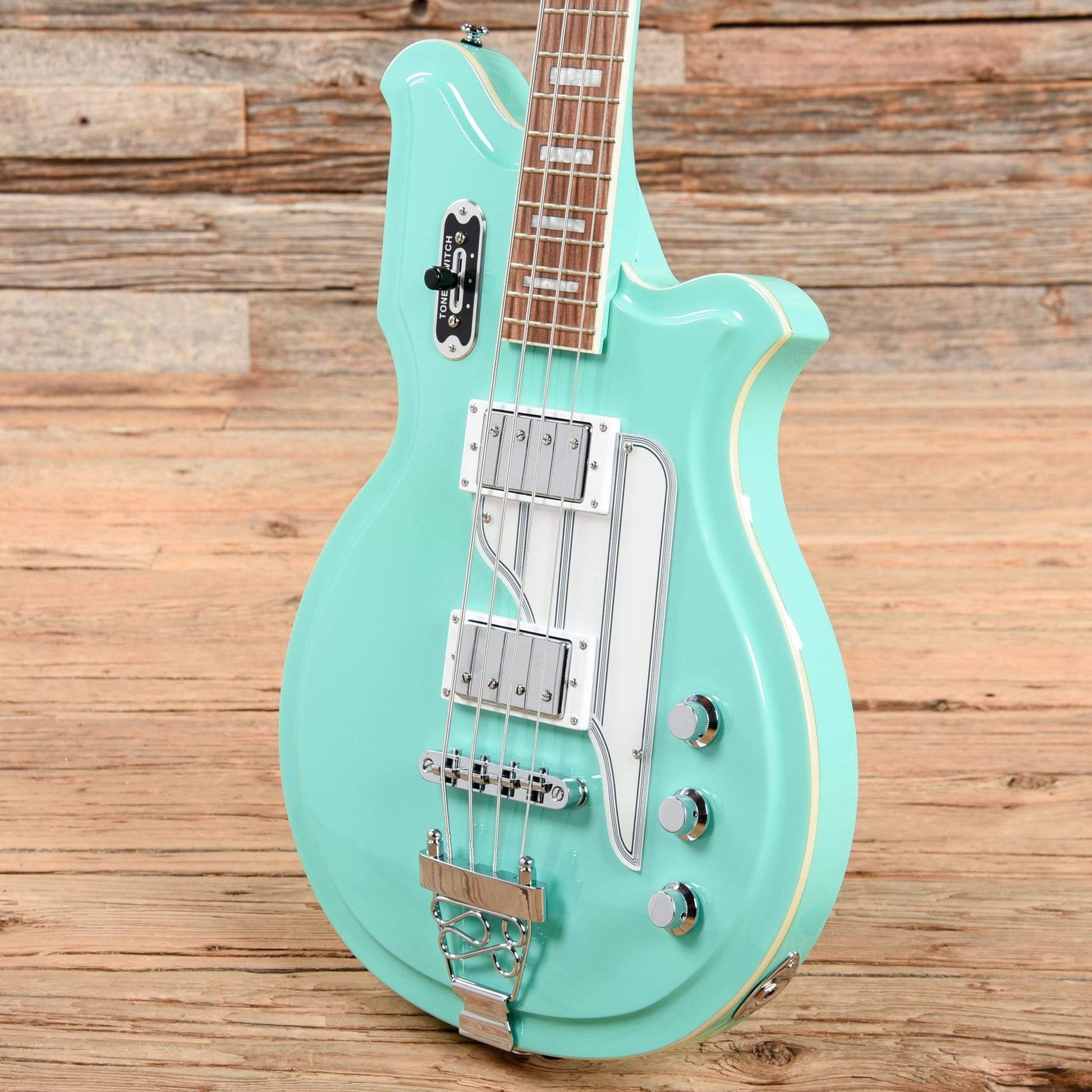Eastwood Airline Map Bass Bass Guitars / Short Scale