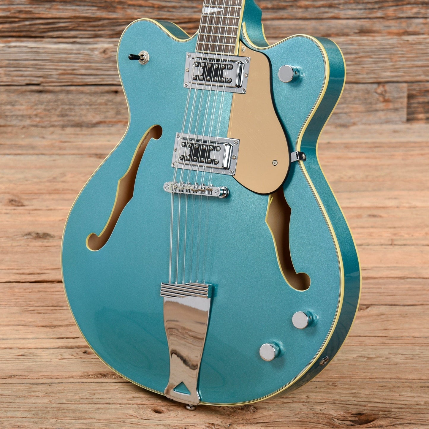 Eastwood Classic 12 Electric Guitars / Semi-Hollow