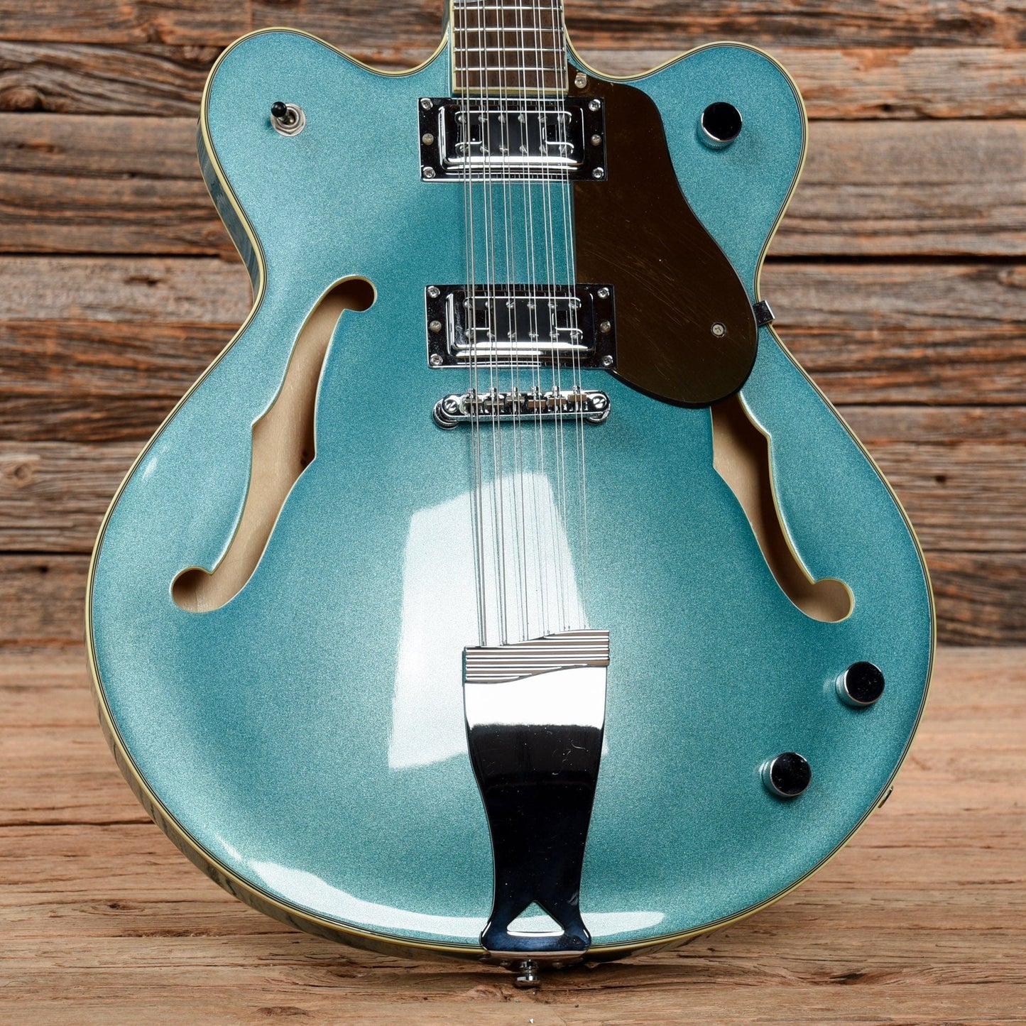 Eastwood Classic 12 Electric Guitars / Semi-Hollow