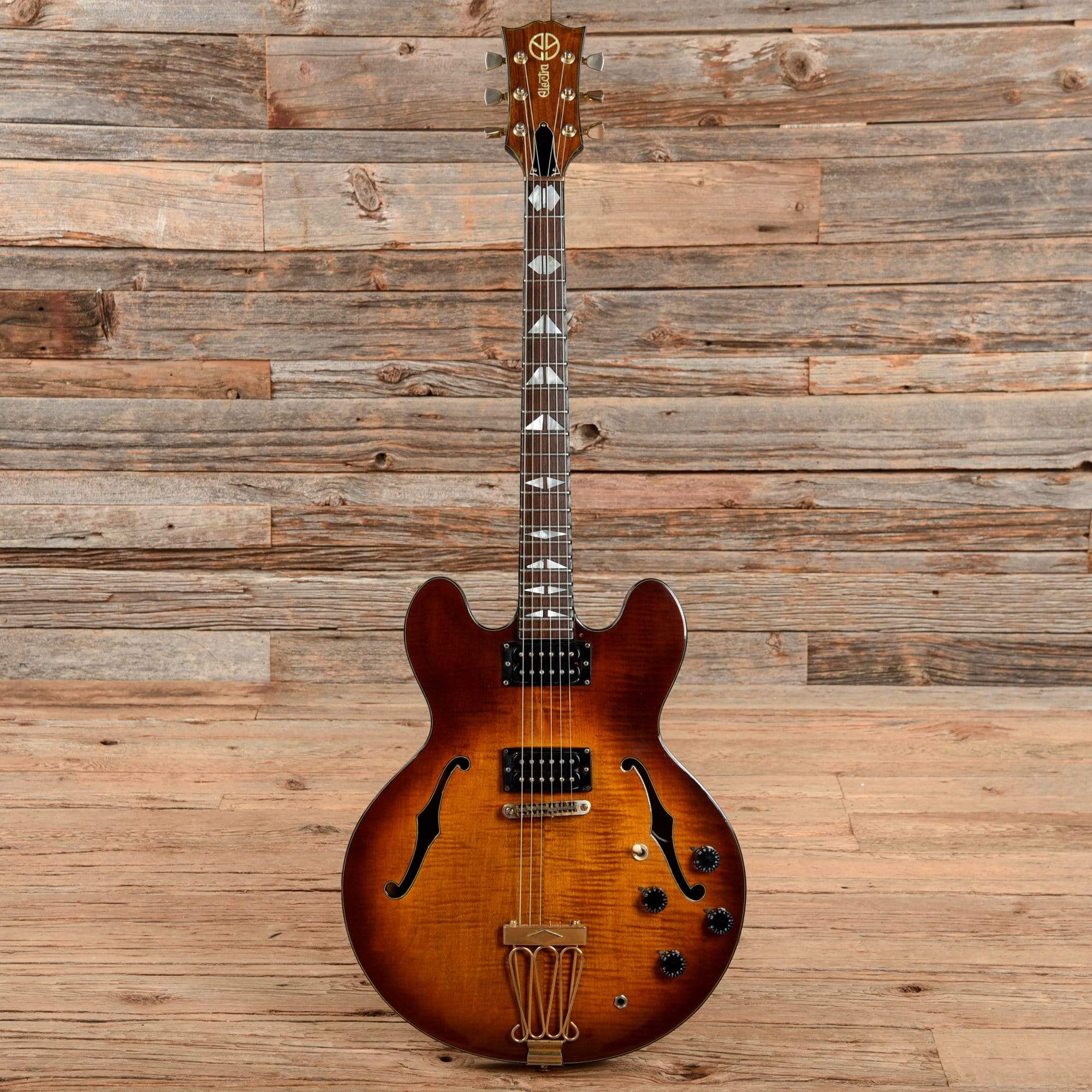 Electra X410 Sunburst 1976 Electric Guitars / Semi-Hollow