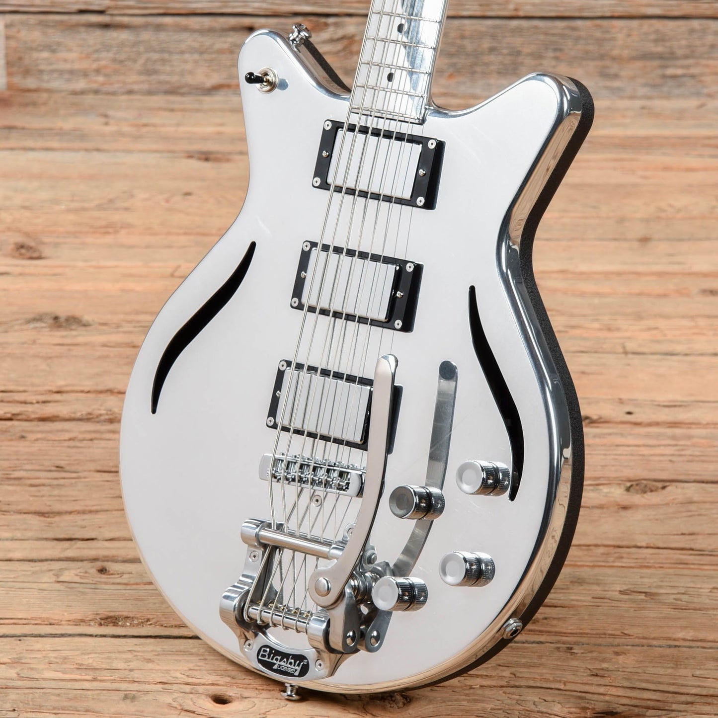 Electrical Guitar Company Chessie Bass VI Bass Guitars / 5-String or More