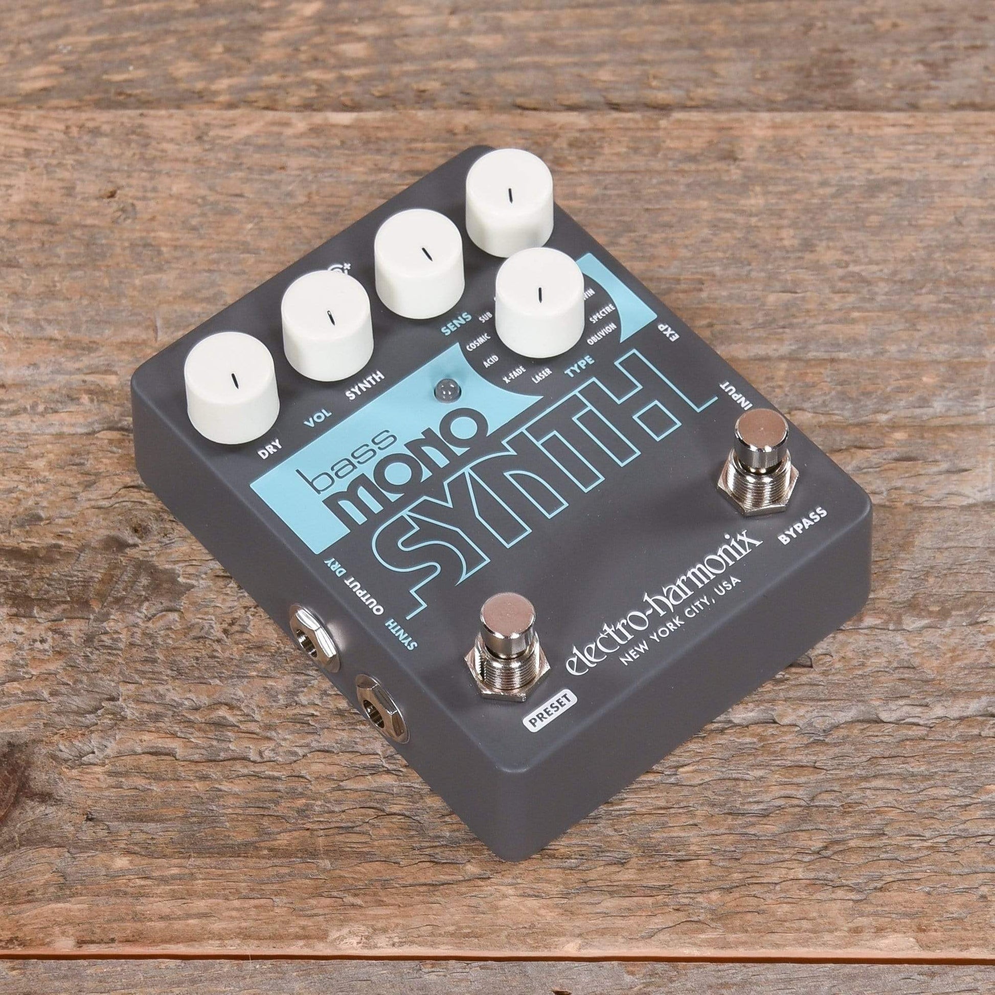 bass mono synth pedal Electro-Harmonix Bass Mono Synth – Chicago Music Exchange