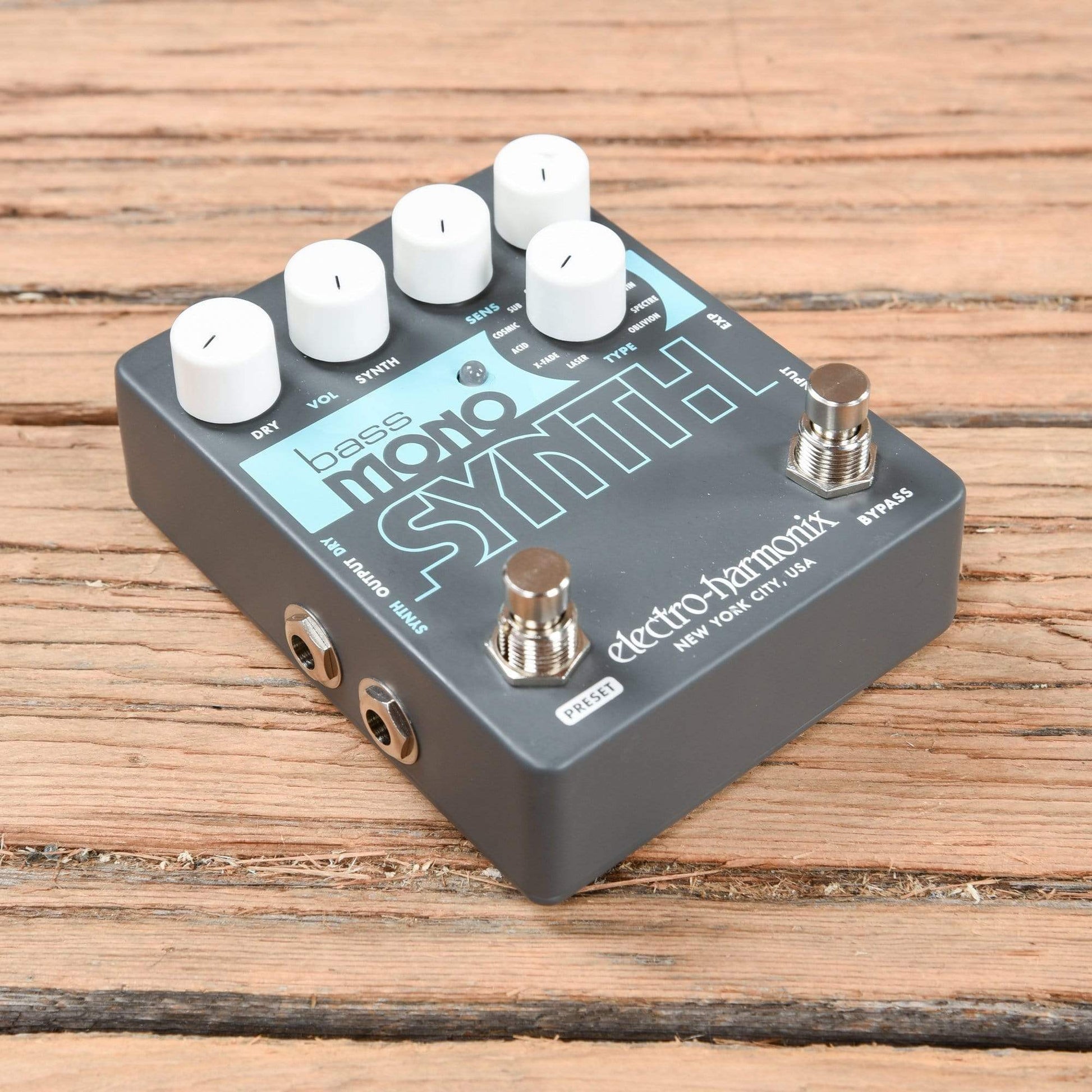 Electro-Harmonix Bass Mono Synth Effects and Pedals / Bass Pedals