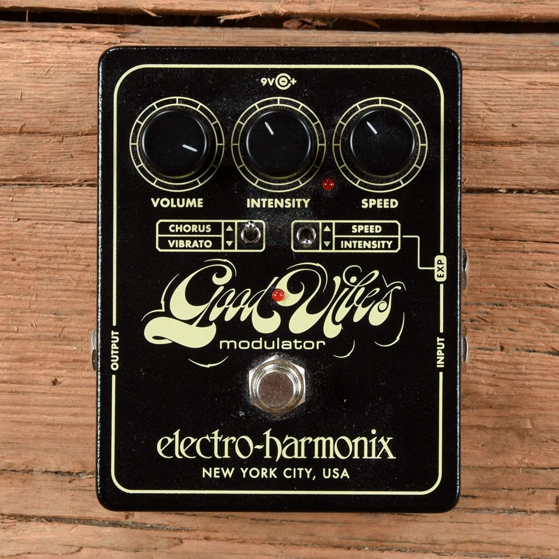 Electro-Harmonix Good Vibes Analog Modulator Pedal Effects and Pedals / Chorus and Vibrato