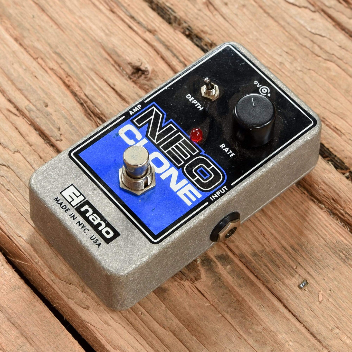 Electro-Harmonix Neo Clone Analog Chorus Pedal Effects and Pedals / Chorus and Vibrato