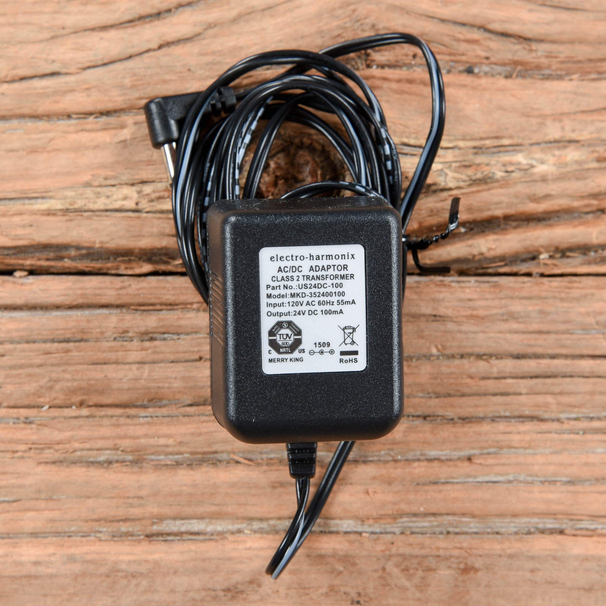 Electro-Harmonix Deluxe Memory Man Effects and Pedals / Delay