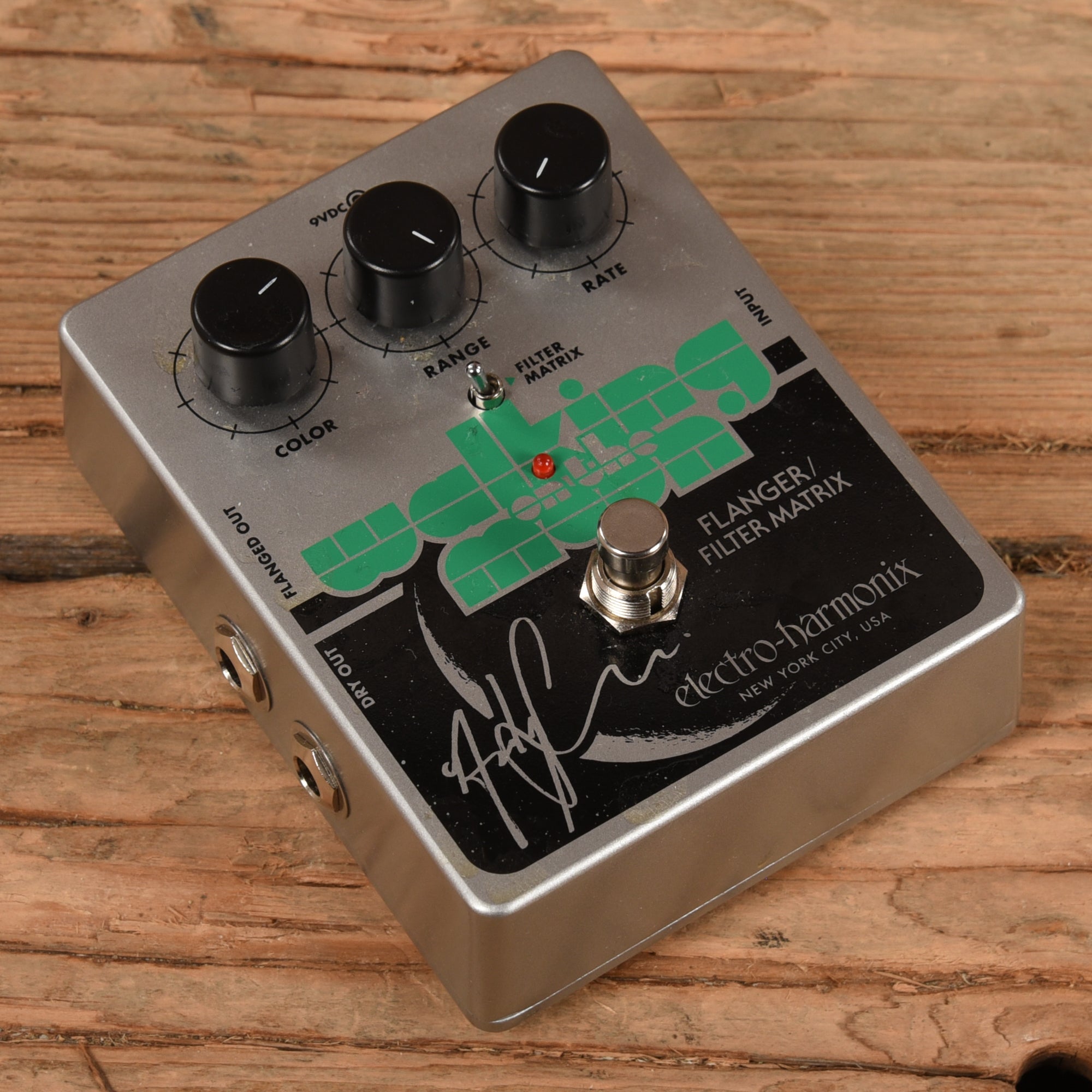 Electro-Harmonix Walking On The Moon Andy Summers Signature Flanger / Filter Matrix Effects and Pedals / Flanger