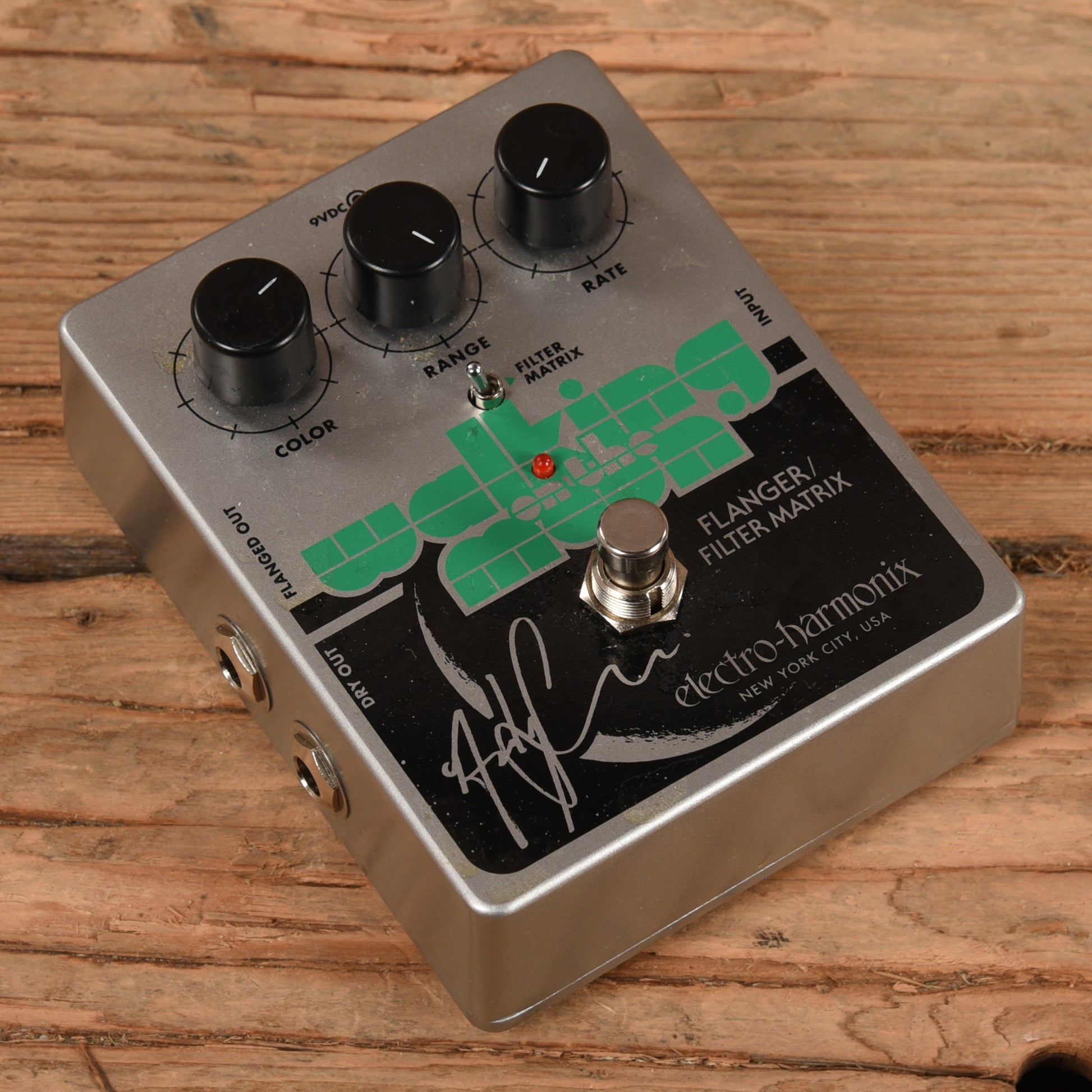 Electro-Harmonix Walking On The Moon Andy Summers Signature Flanger / Filter Matrix Effects and Pedals / Flanger