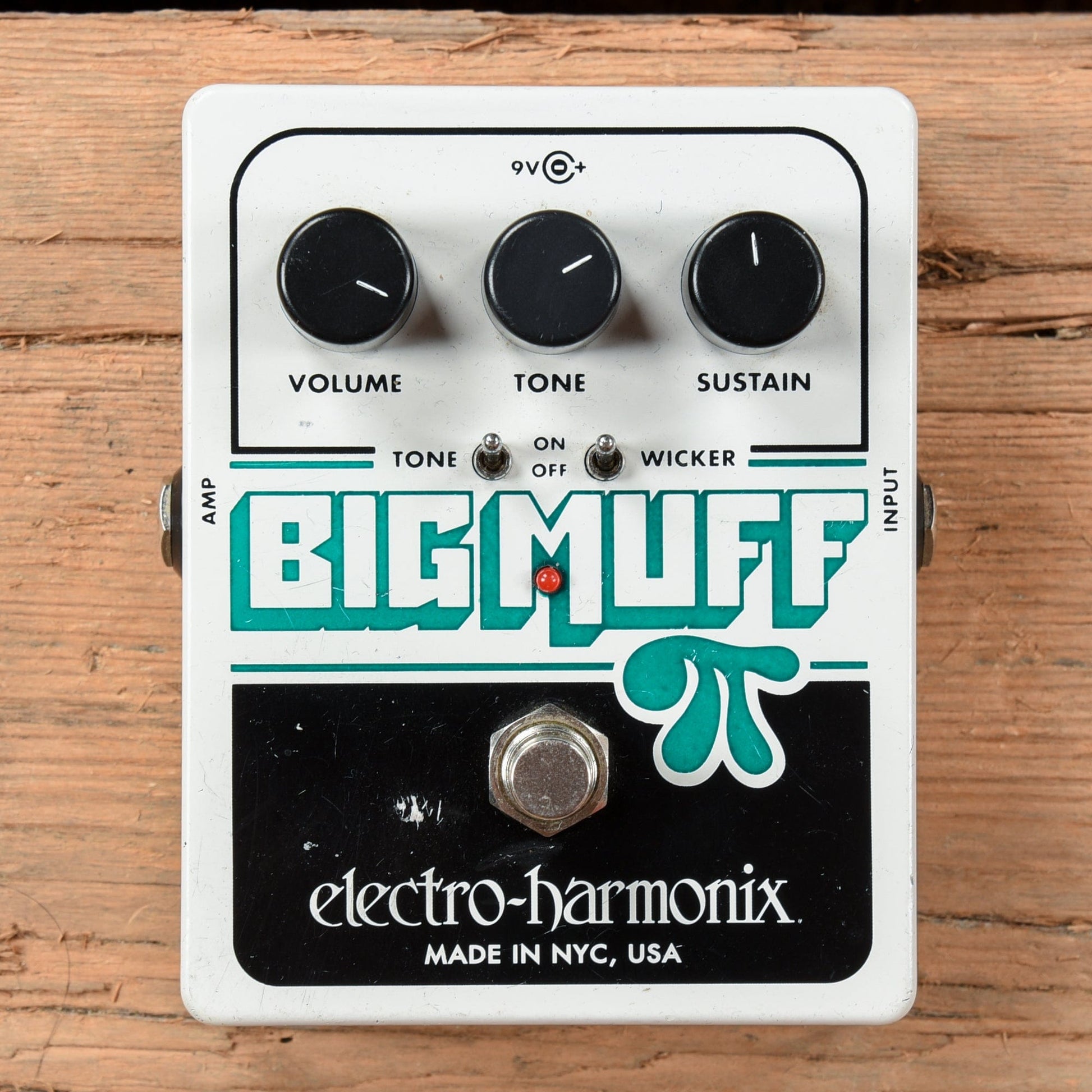 Electro-Harmonix Black Russian Big Muff Pi 2000s Effects and Pedals / Fuzz