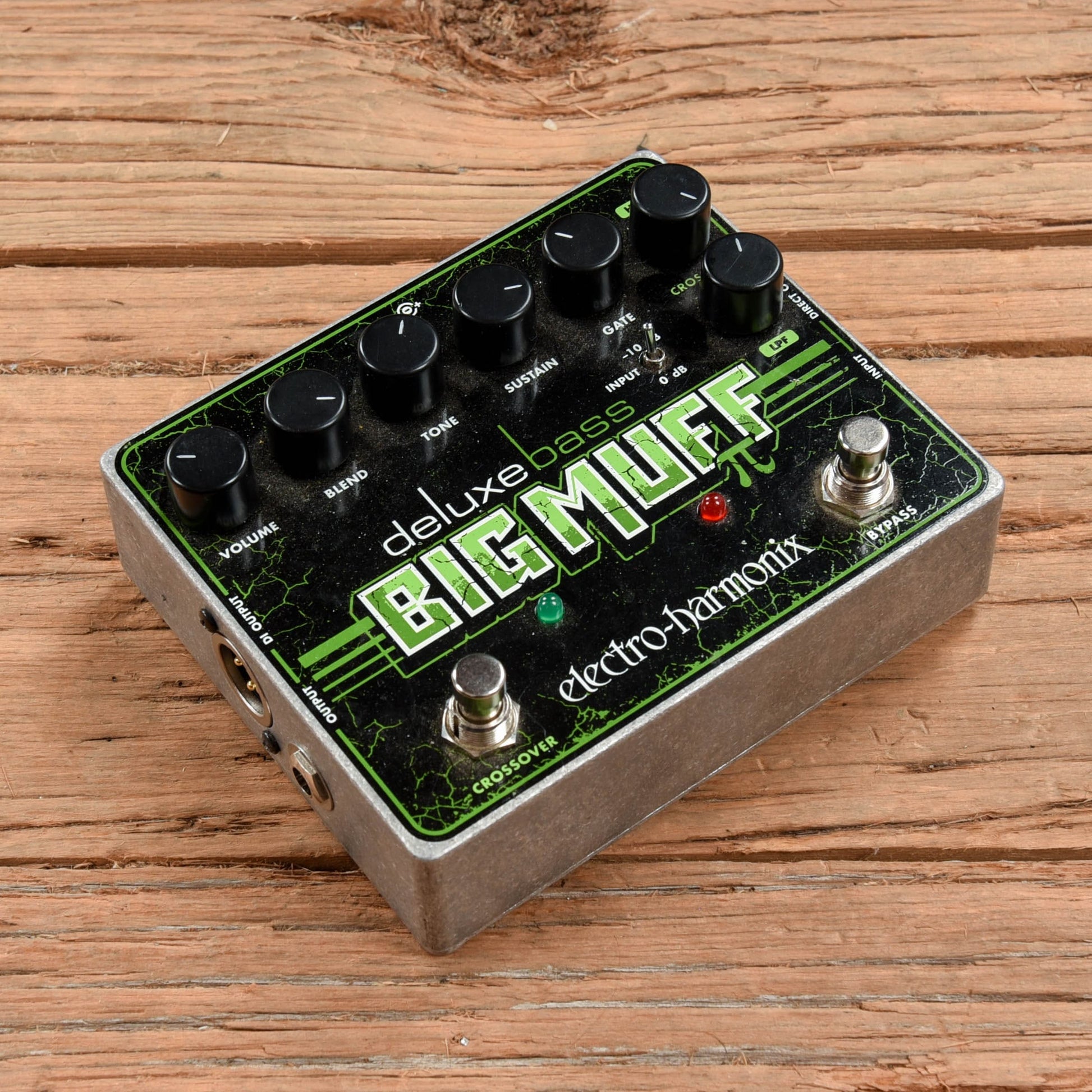 bass muff pedal Electro-Harmonix Deluxe Bass Big Muff Pi Fuzz Pedal – Chicago Music Exchange