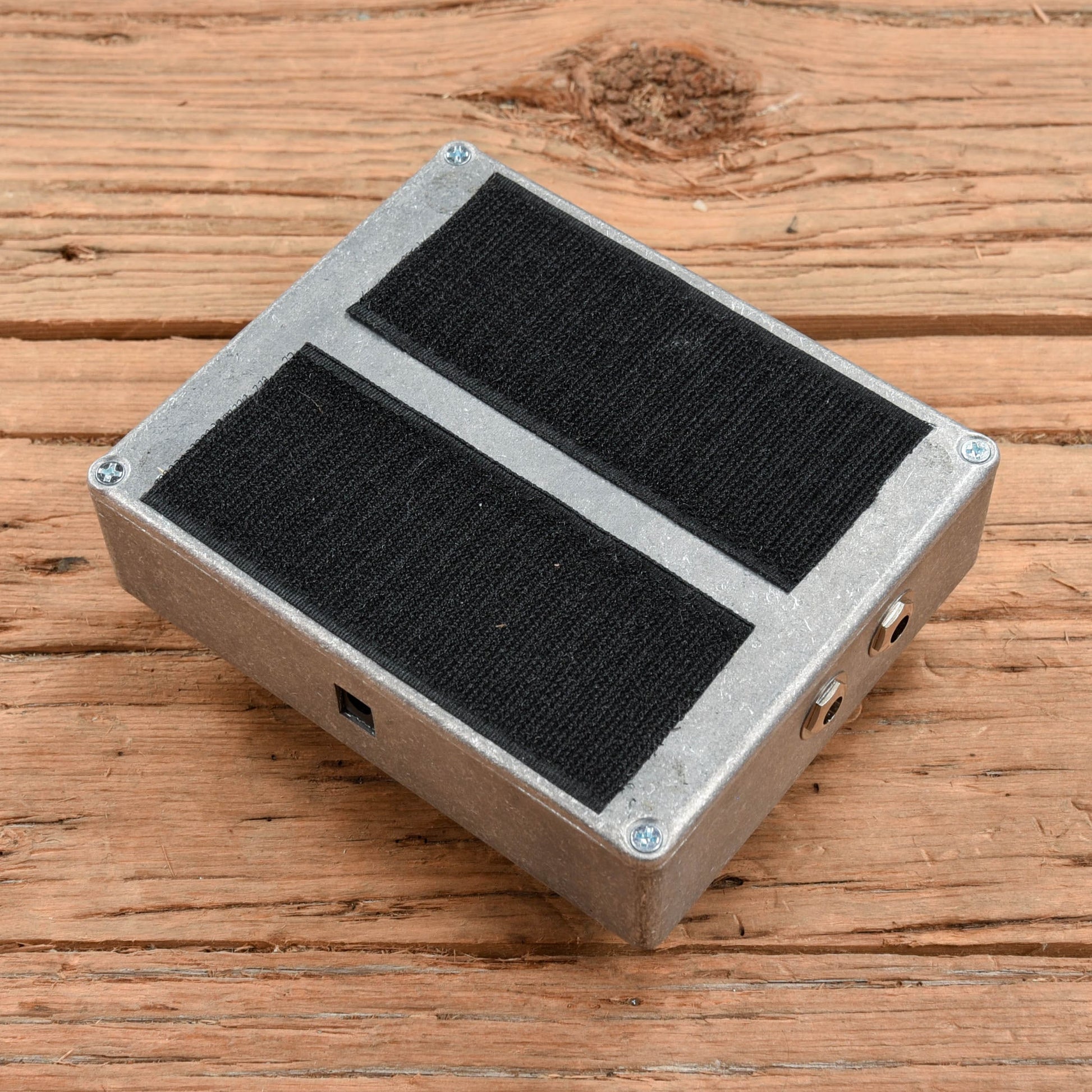 big muff deluxe bass pedal Electro-Harmonix Deluxe Bass Big Muff Pi Fuzz Pedal – Chicago Music Exchange