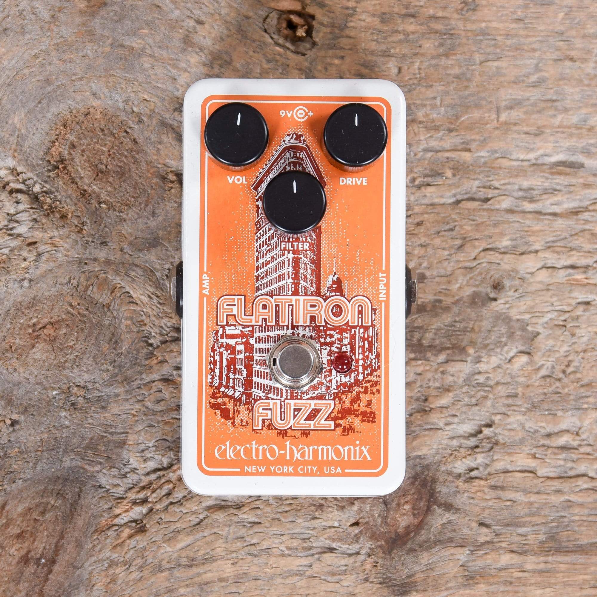 Electro-Harmonix EHX Flatiron Fuzz Guitar Effects Pedal – Analog, USA Made