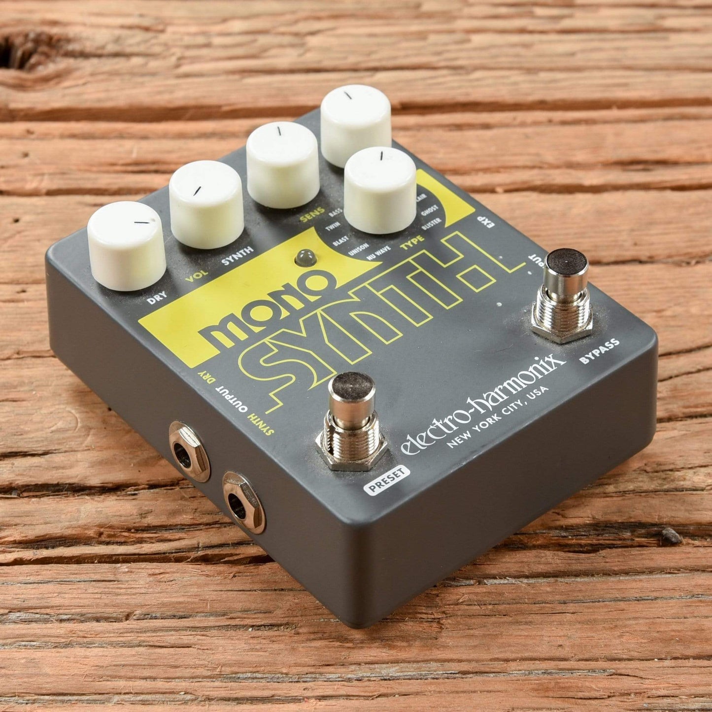 Electro-Harmonix Guitar Mono Synth Effects and Pedals / Fuzz