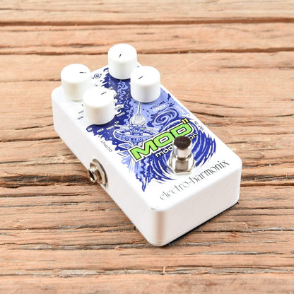 Electro-Harmonix Mod 11 Modulator Pedal Effects and Pedals / Multi-Effect Unit