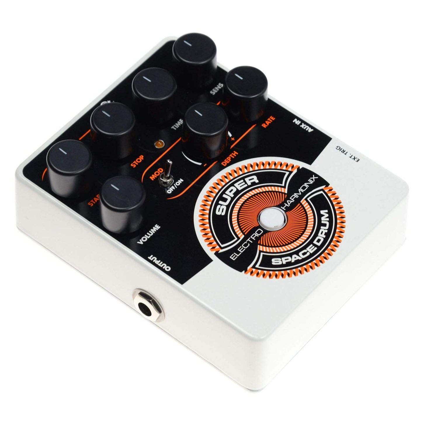 Electro-Harmonix Super Space Drum Synthesizer Pedal & Power Adapter Effects and Pedals / Noise Generators