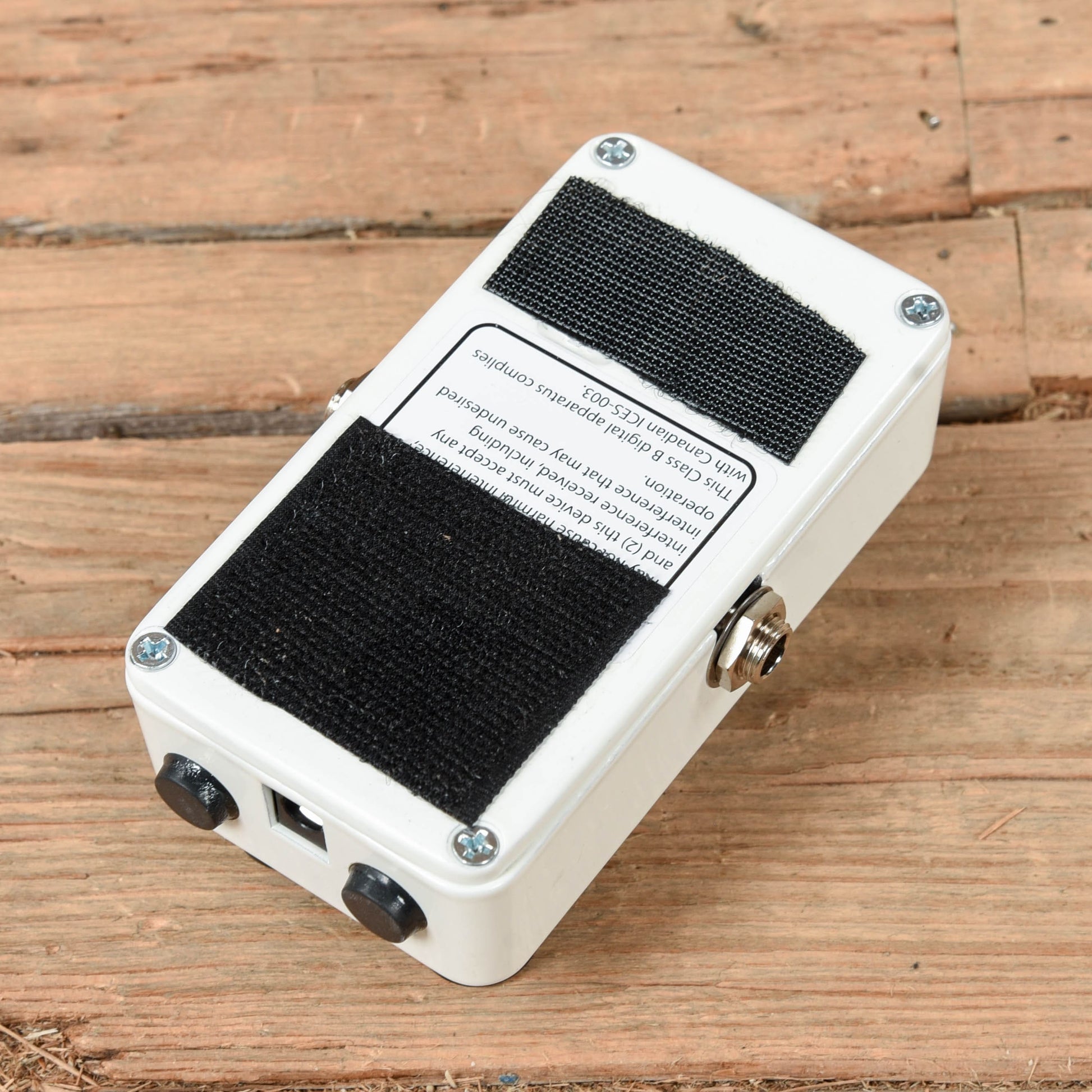 Electro-Harmonix Octavix Fuzz / Octave Up Pedal Effects and Pedals / Octave and Pitch