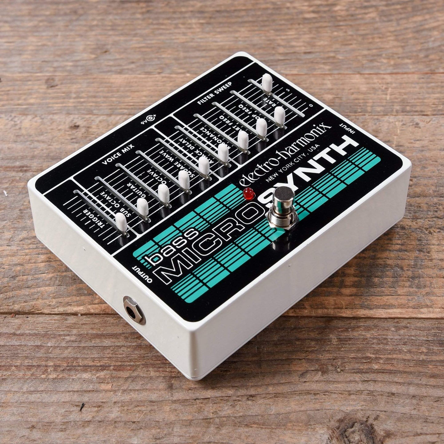 Electro-Harmonix Bass Microsynth Effects and Pedals / Wahs and Filters