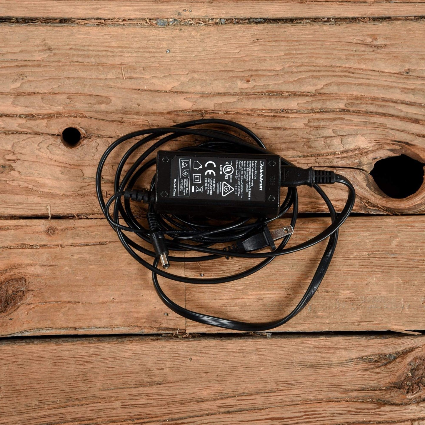 Elektron Digitakt 8-Voice Digital Drum Machine & Sampler Drums and Percussion / Drum Machines and Samplers