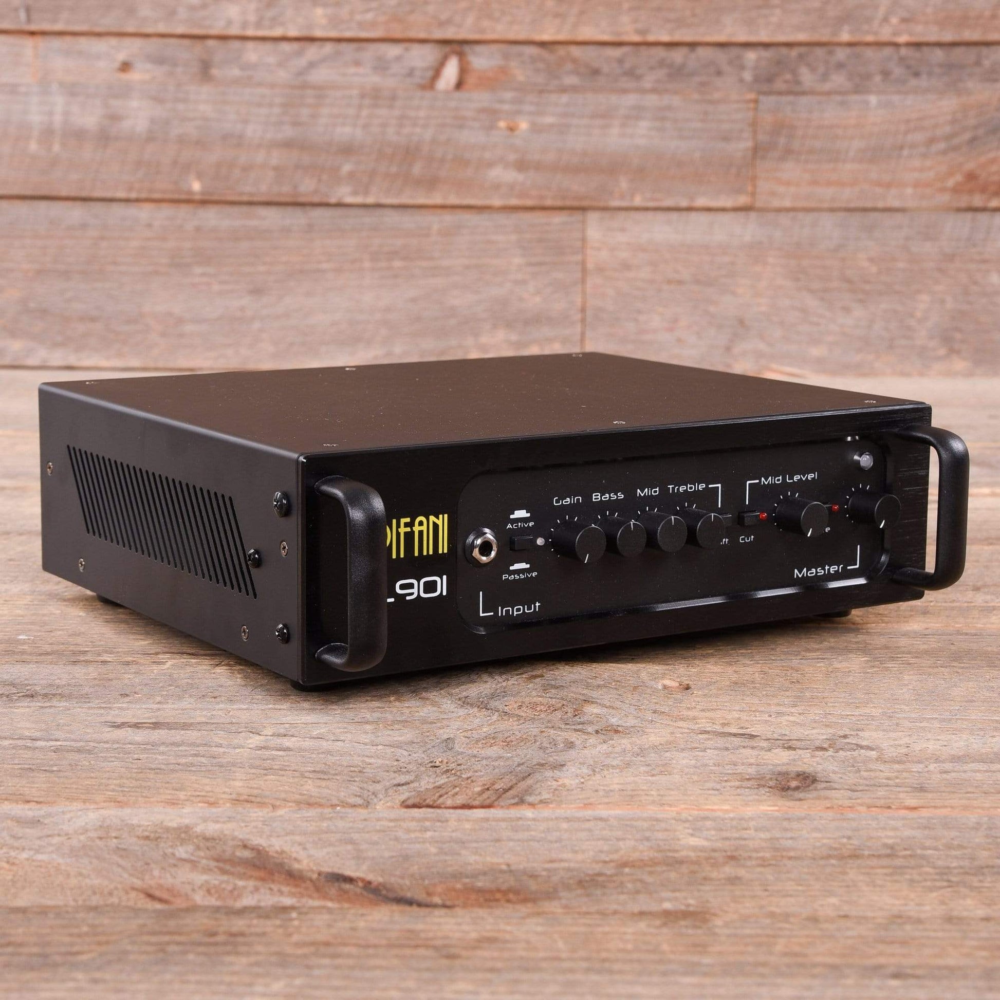 Epifani UL-901 1000W Bass Head 2 Ohms Amps / Bass Heads