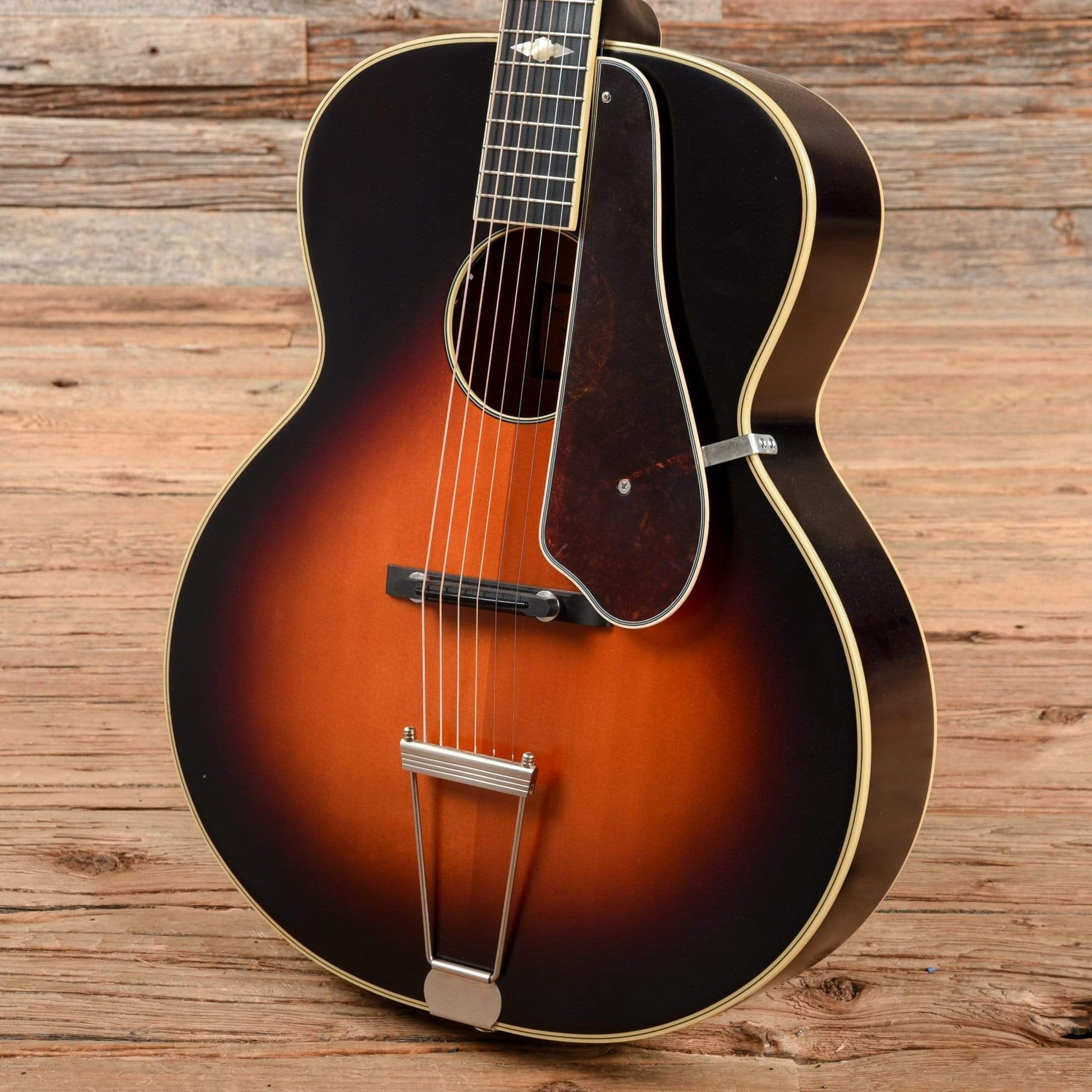 Epiphone Masterbilt Century Collection De Luxe Vintage Sunburst 2017 Acoustic Guitars / Archtop