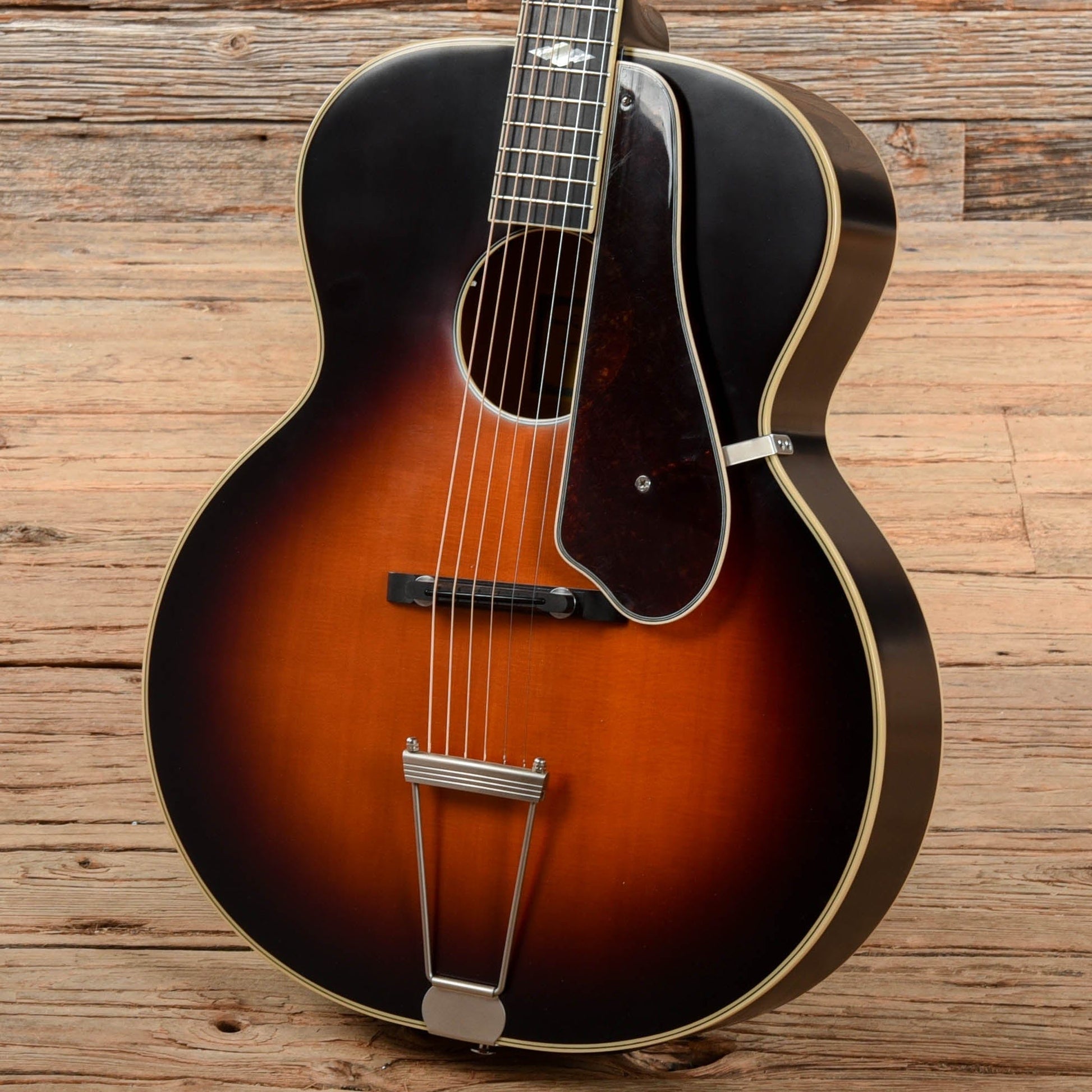 Epiphone Masterbilt Century Collection De Luxe Vintage Sunburst 2017 Acoustic Guitars / Archtop