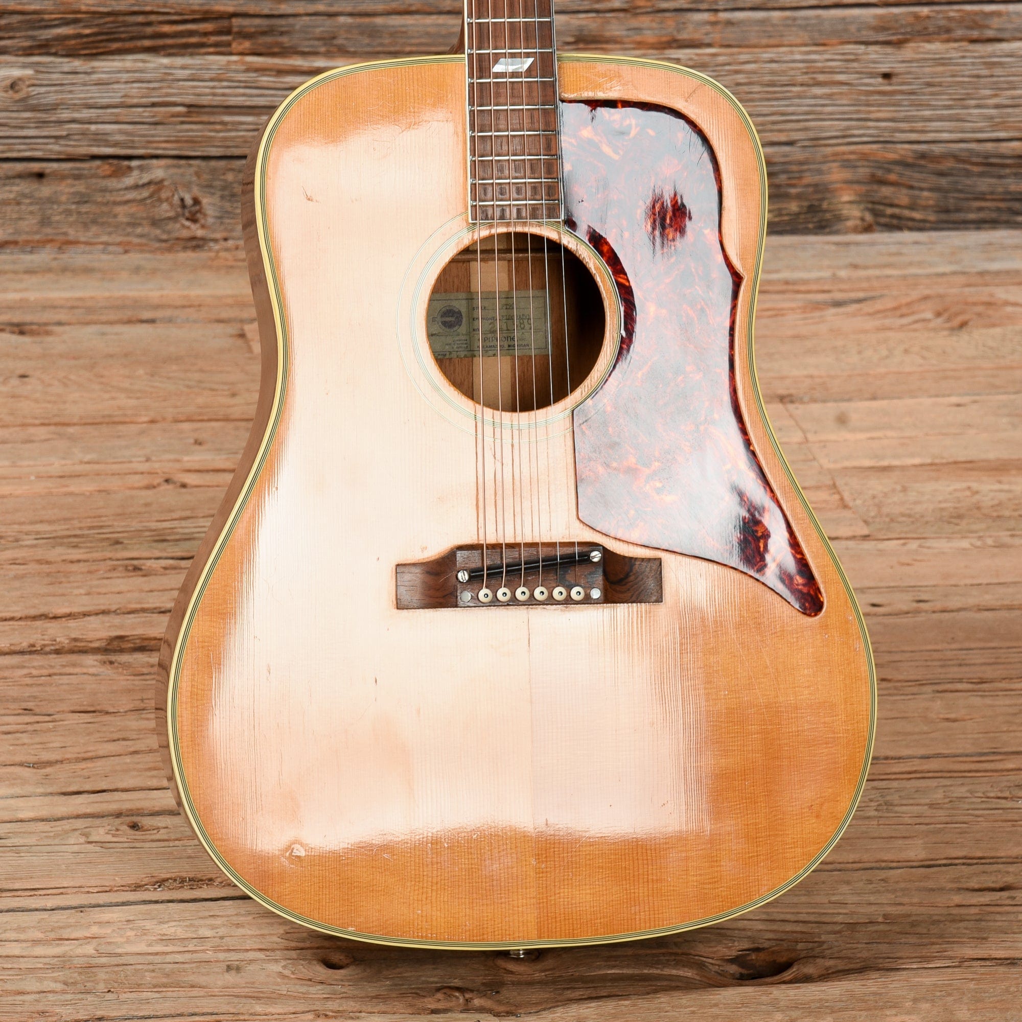 Epiphone El Dorado Sunburst 1964 Acoustic Guitars / Concert