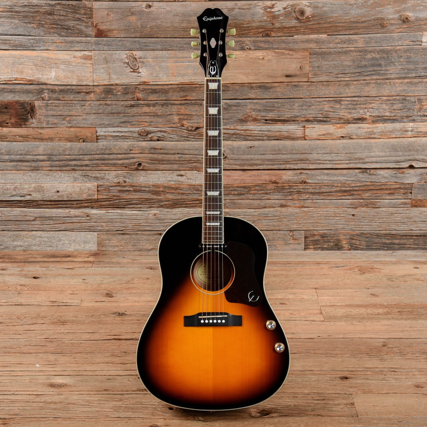 Epiphone EJ-160e Vintage Sunburst Acoustic Guitars / Jumbo
