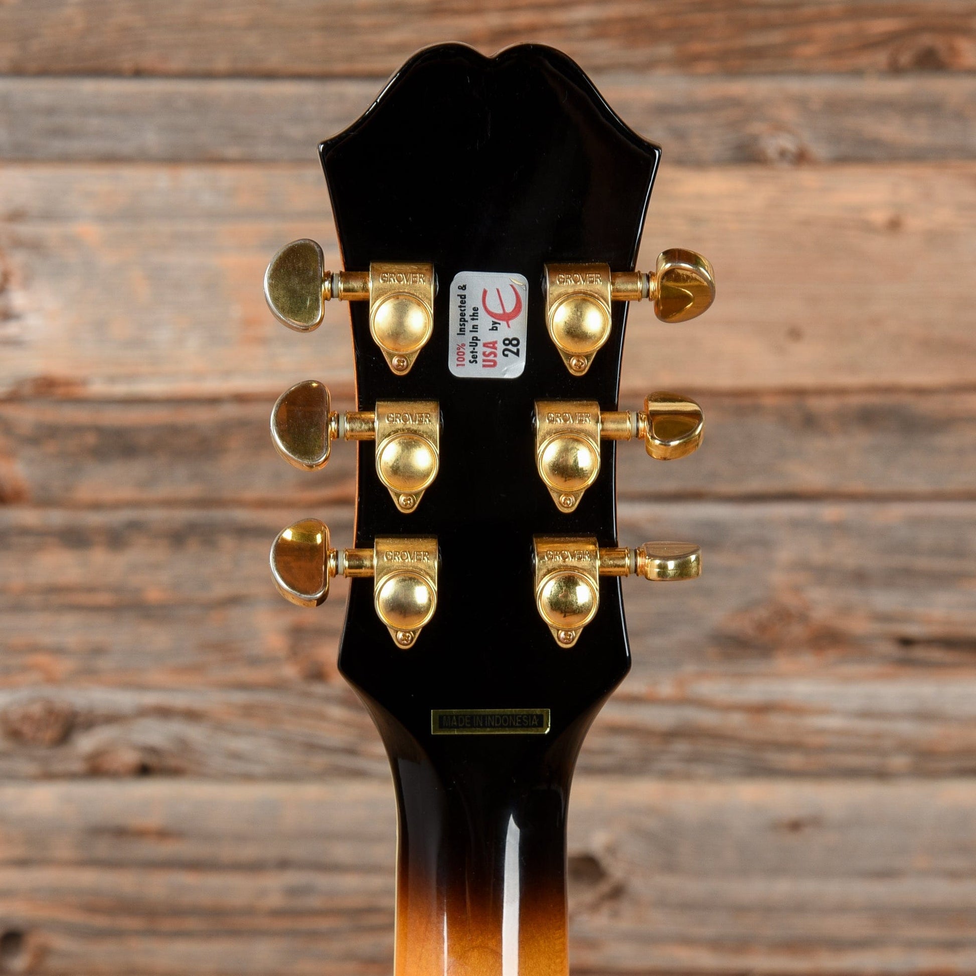 Epiphone EJ-200CE Vintage Sunburst Acoustic Guitars / Jumbo