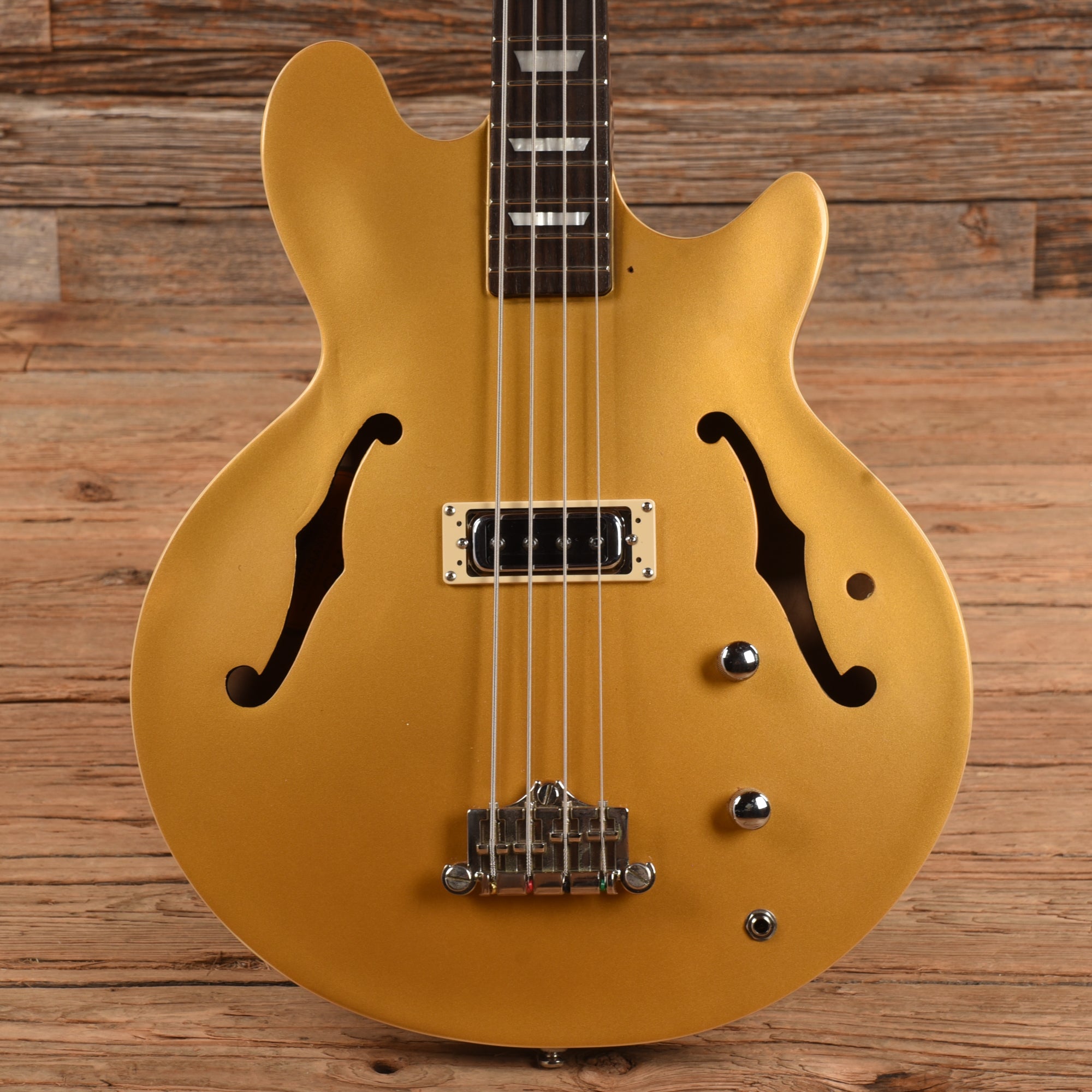 Epiphone Jack Casady Signature Bass Gold – Chicago Music Exchange