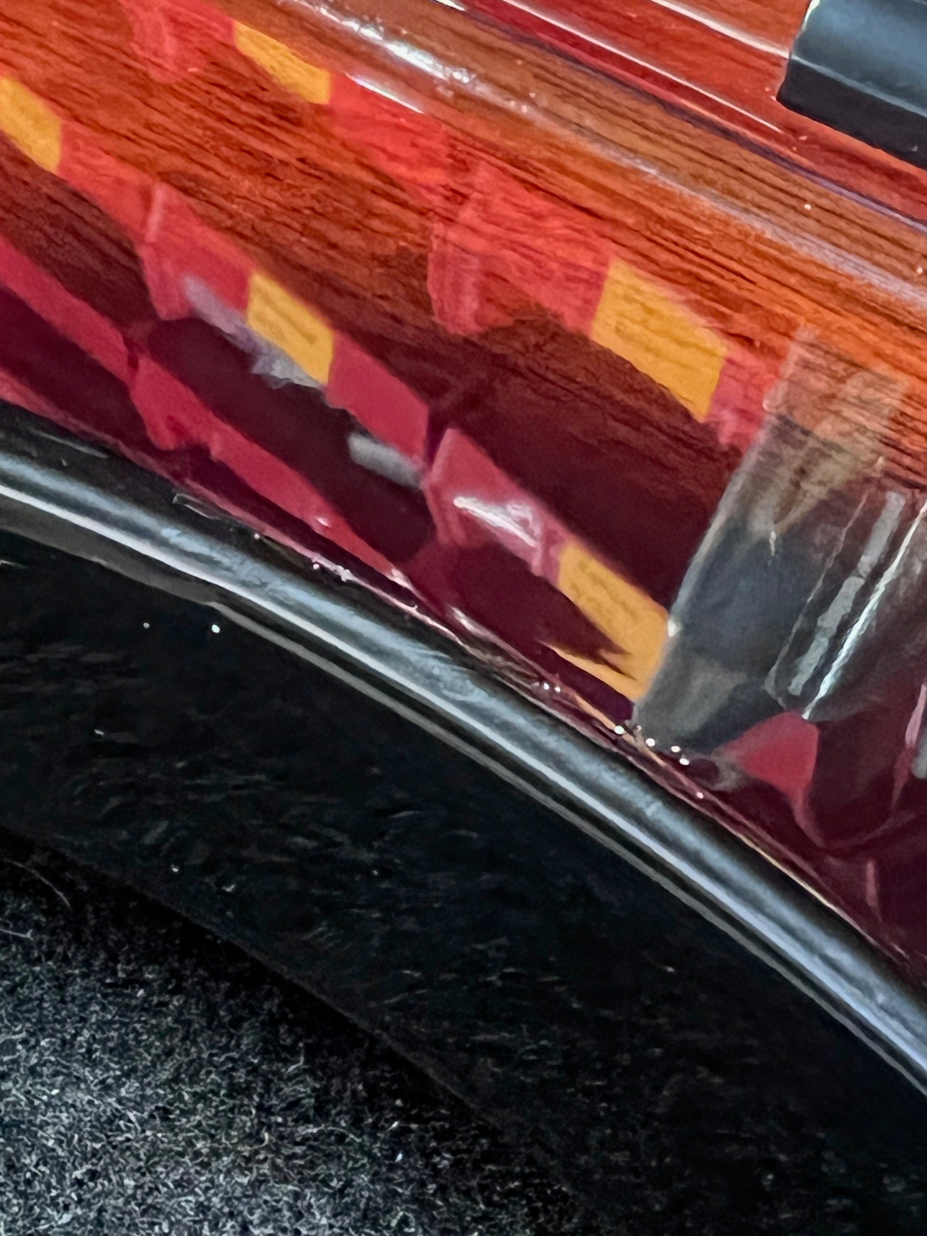 Epiphone Thunderbird-IV Reverse Vintage Sunburst Bass Guitars / 4-String