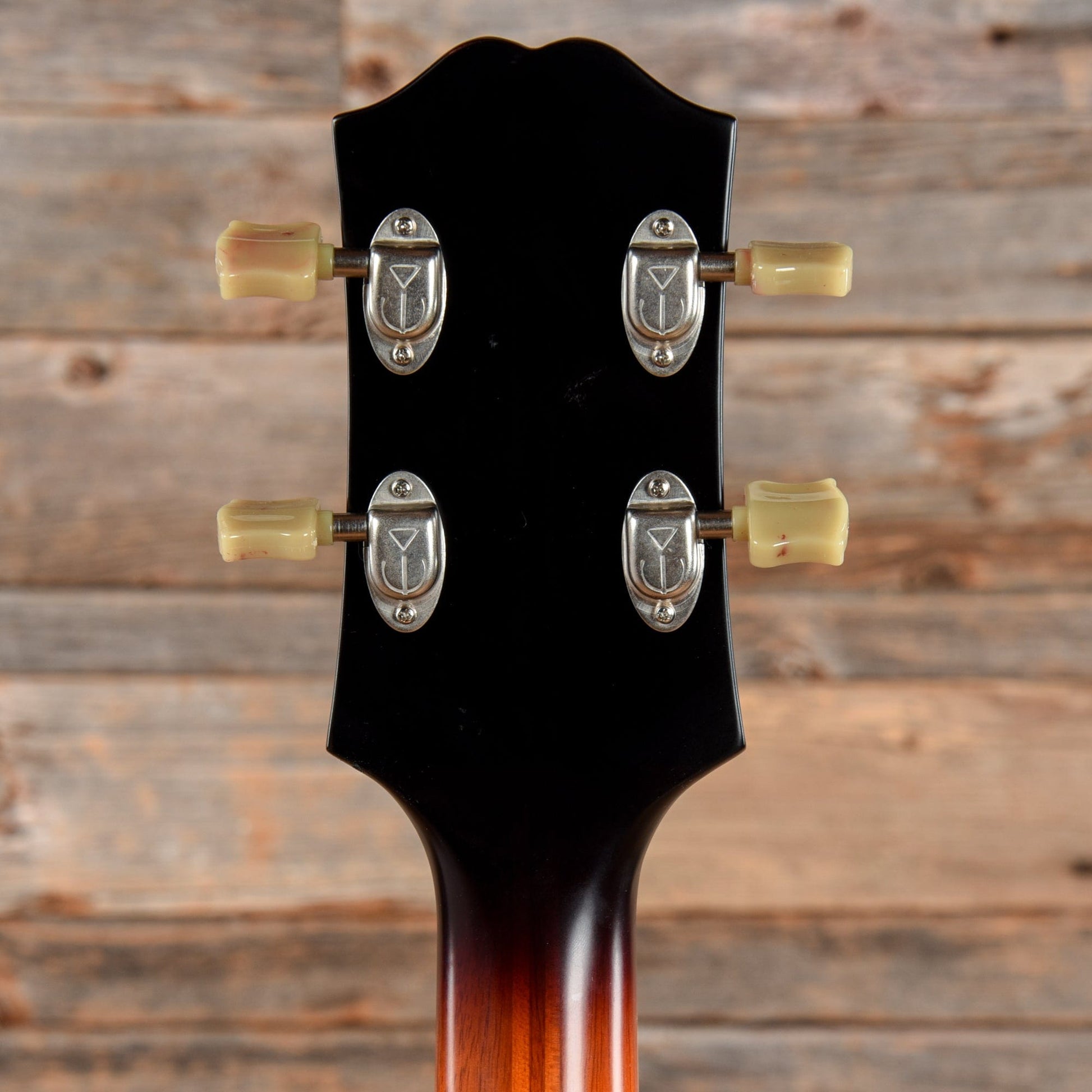 Epiphone Masterbilt De Luxe Classic Sunburst Bass Guitars / Short Scale