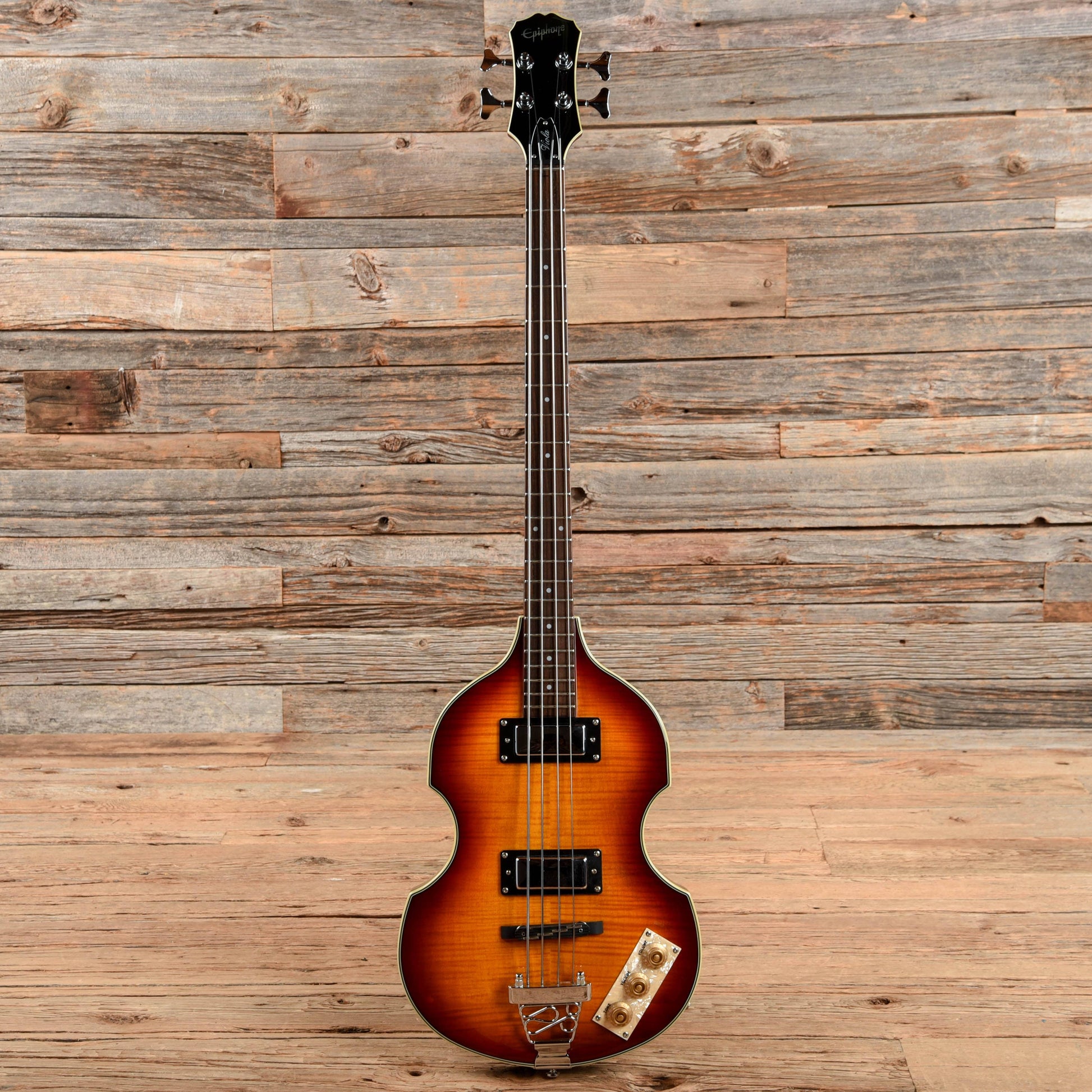 Epiphone Viola Bass Sunburst 2006 Bass Guitars / Short Scale