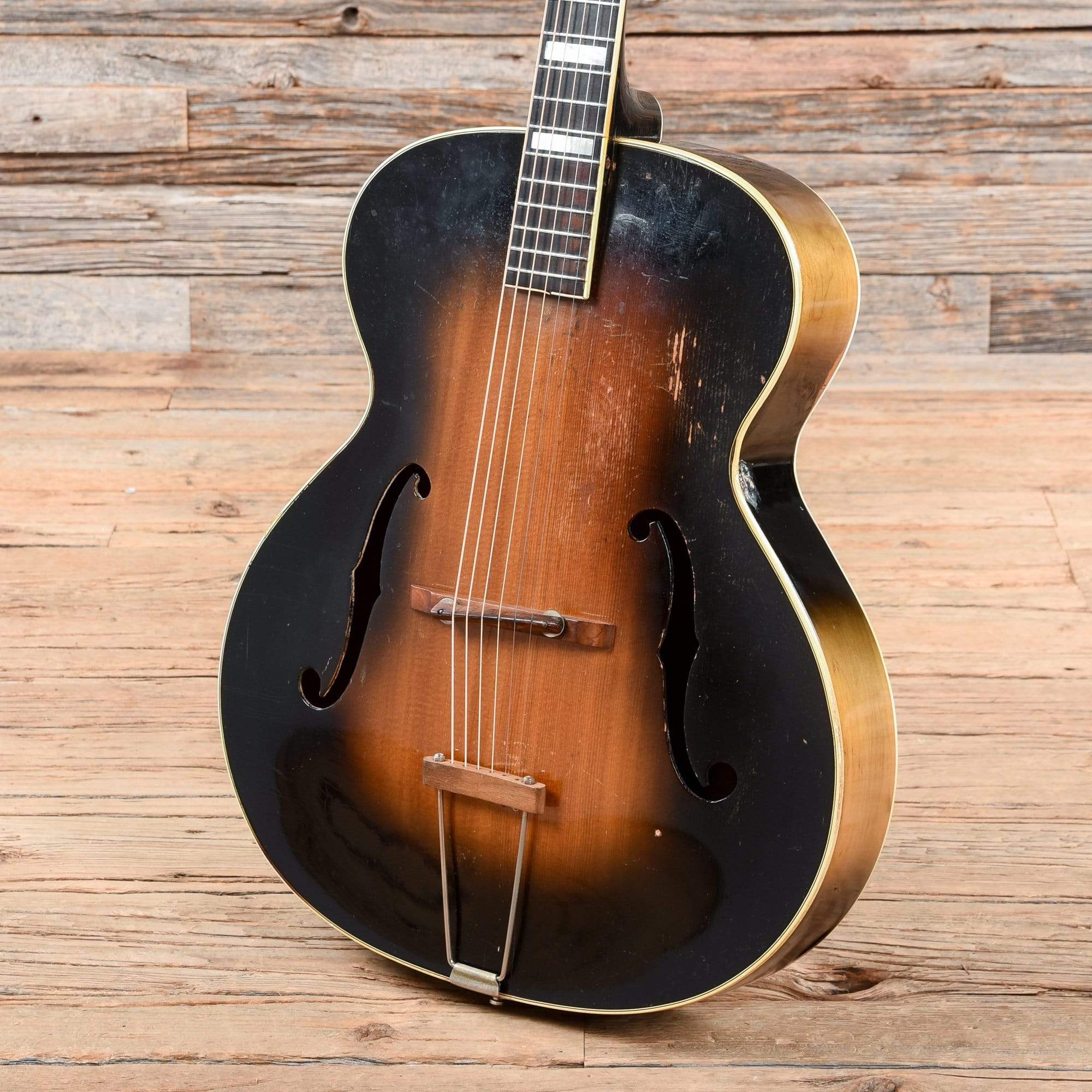 Epiphone Broadway  1946 Electric Guitars / Hollow Body