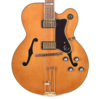 Epiphone Broadway Vintage Natural and Epiphone Hardshell Case Bundle Electric Guitars / Hollow Body