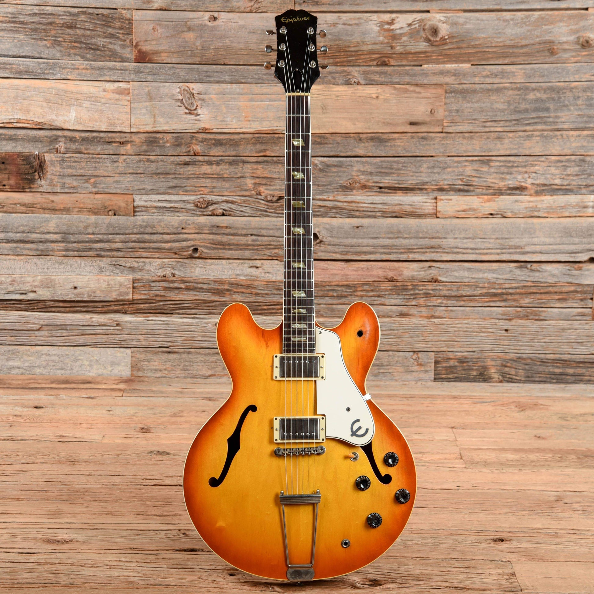 Epiphone Casino Sunburst 1962 Electric Guitars / Hollow Body