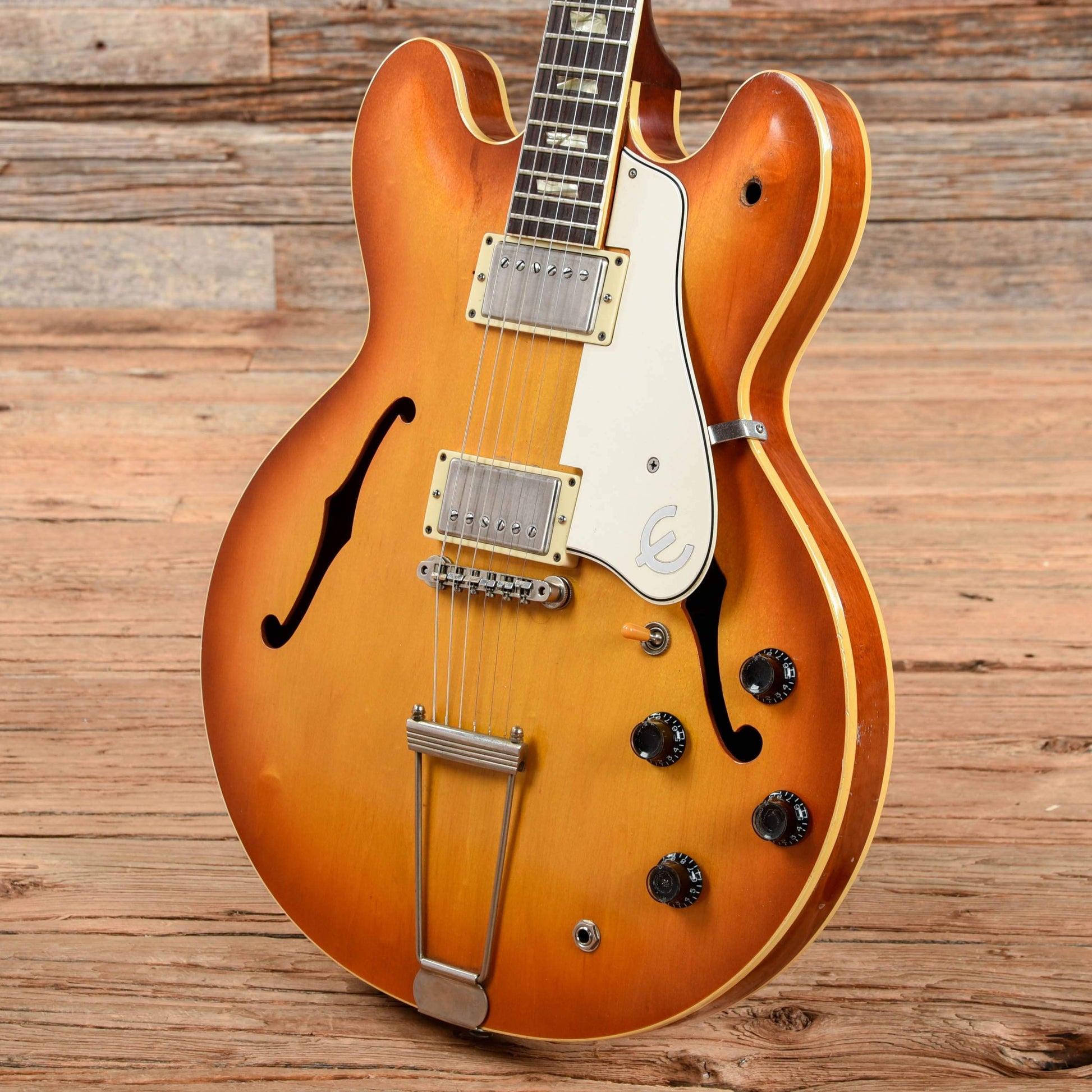 Epiphone Casino Sunburst 1962 Electric Guitars / Hollow Body