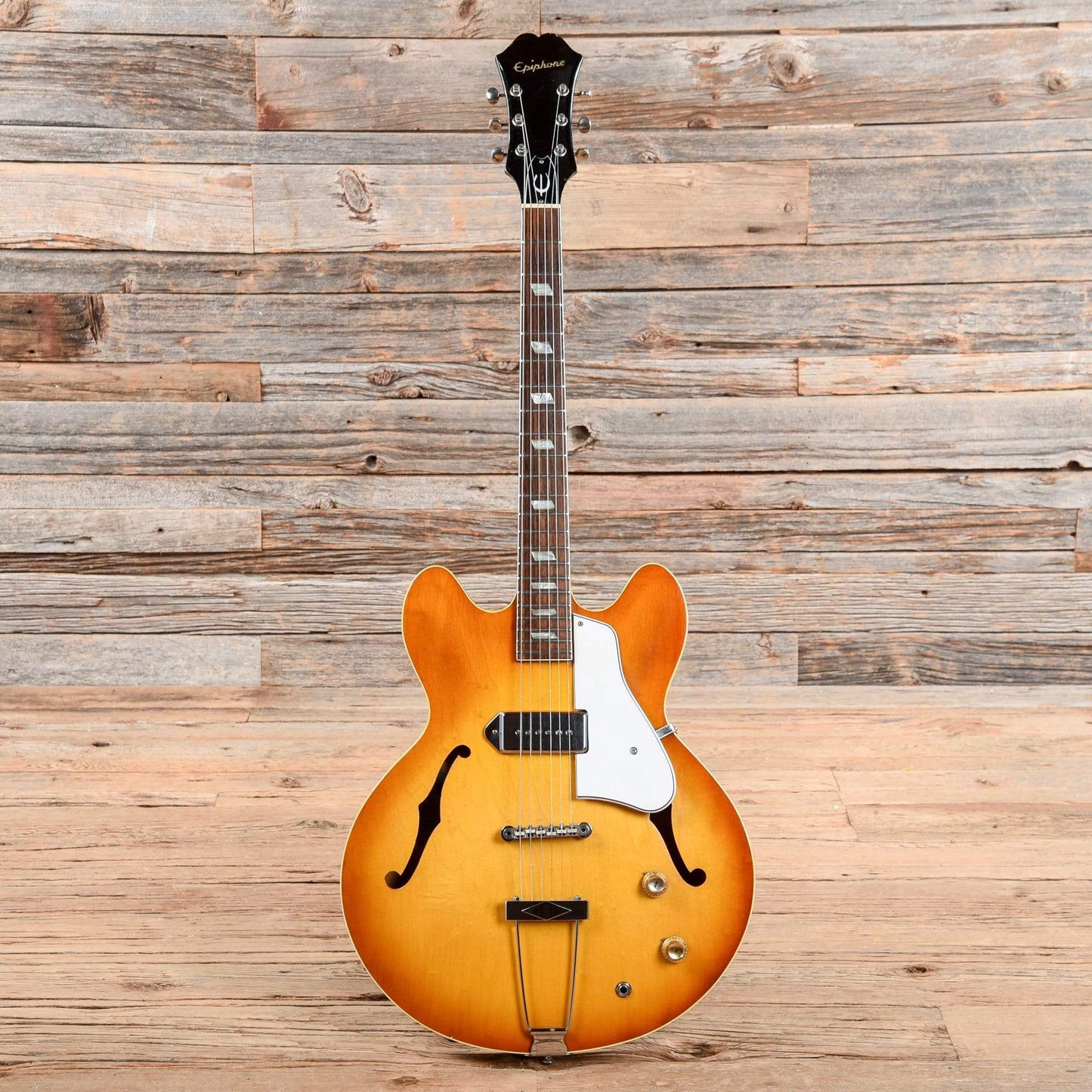 Epiphone Casino Sunburst 1966 Electric Guitars / Hollow Body