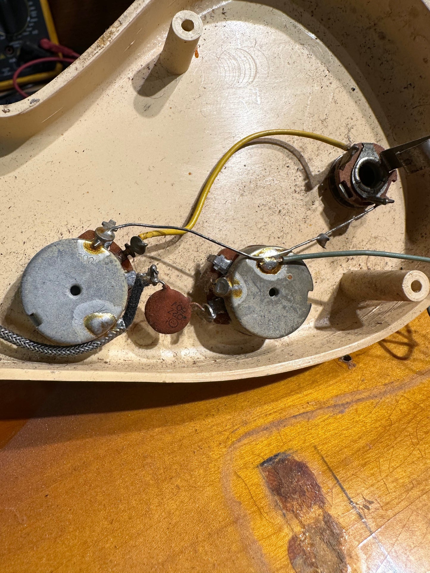 Epiphone Granada Sunburst 1960s Electric Guitars / Hollow Body