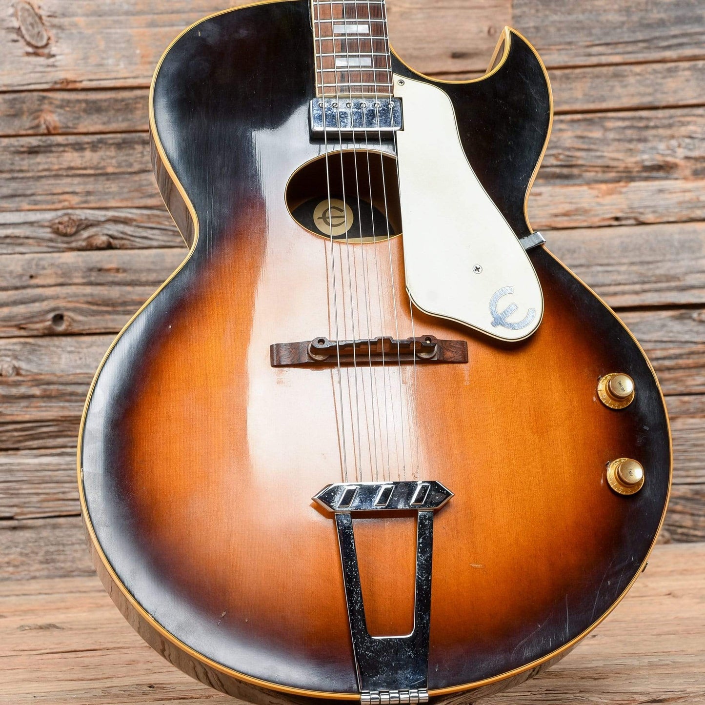 Epiphone Howard Roberts Sunburst 1967 Electric Guitars / Hollow Body