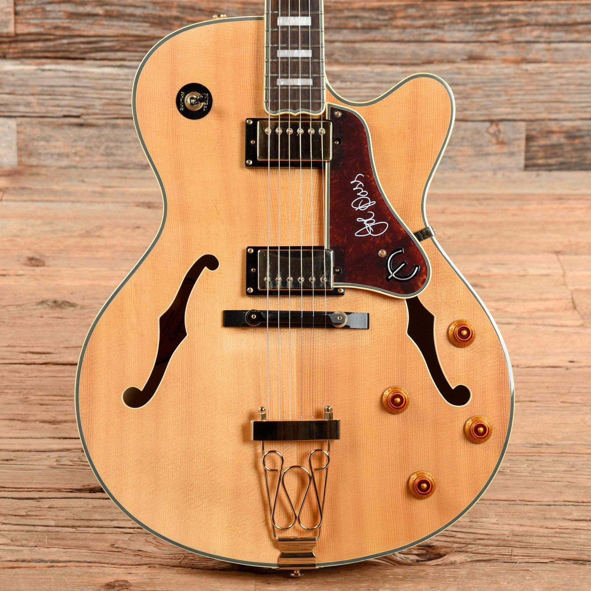 Epiphone Joe Pass Emperor II Natural 2007 Electric Guitars / Hollow Body