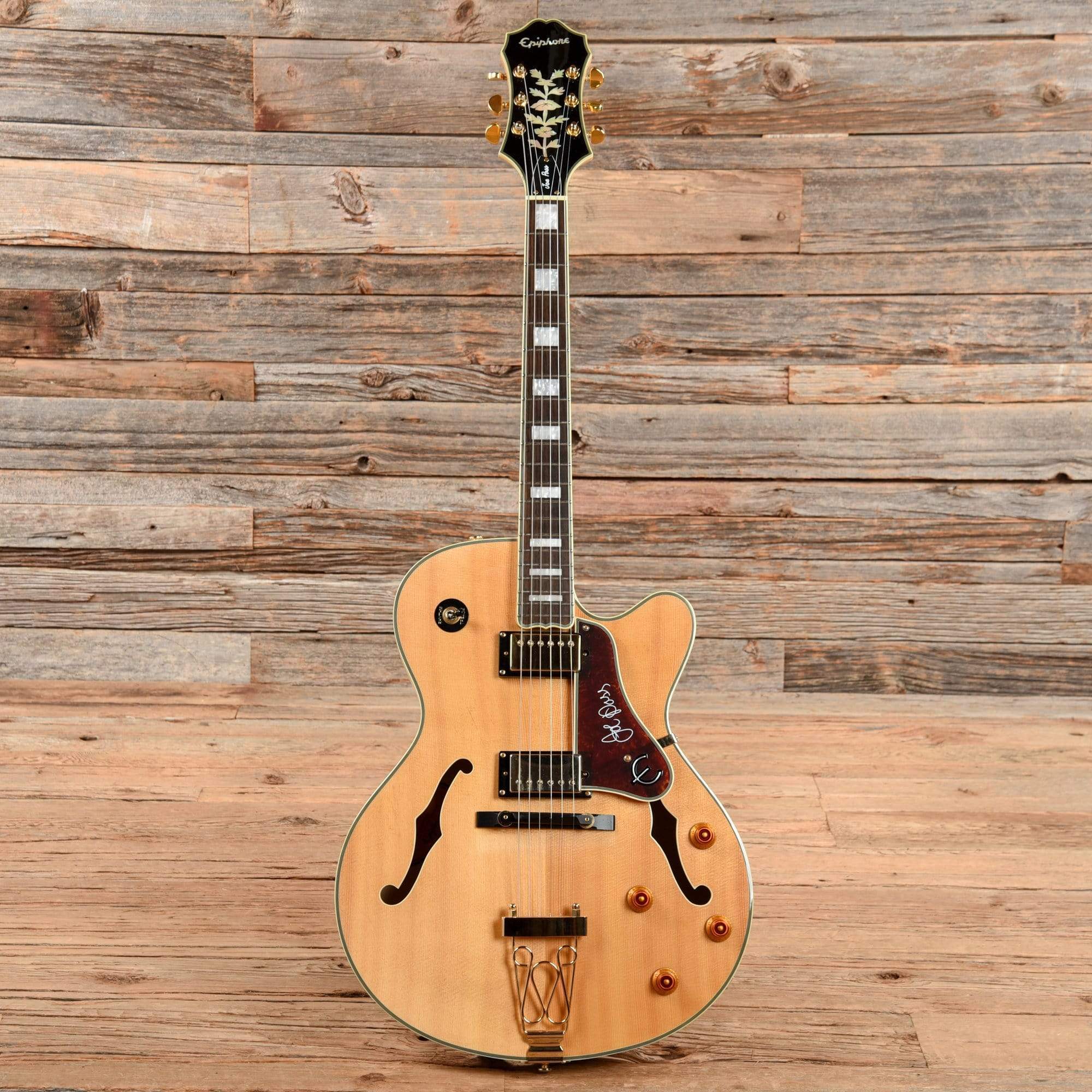 Epiphone Joe Pass Emperor II Natural 2007 Electric Guitars / Hollow Body