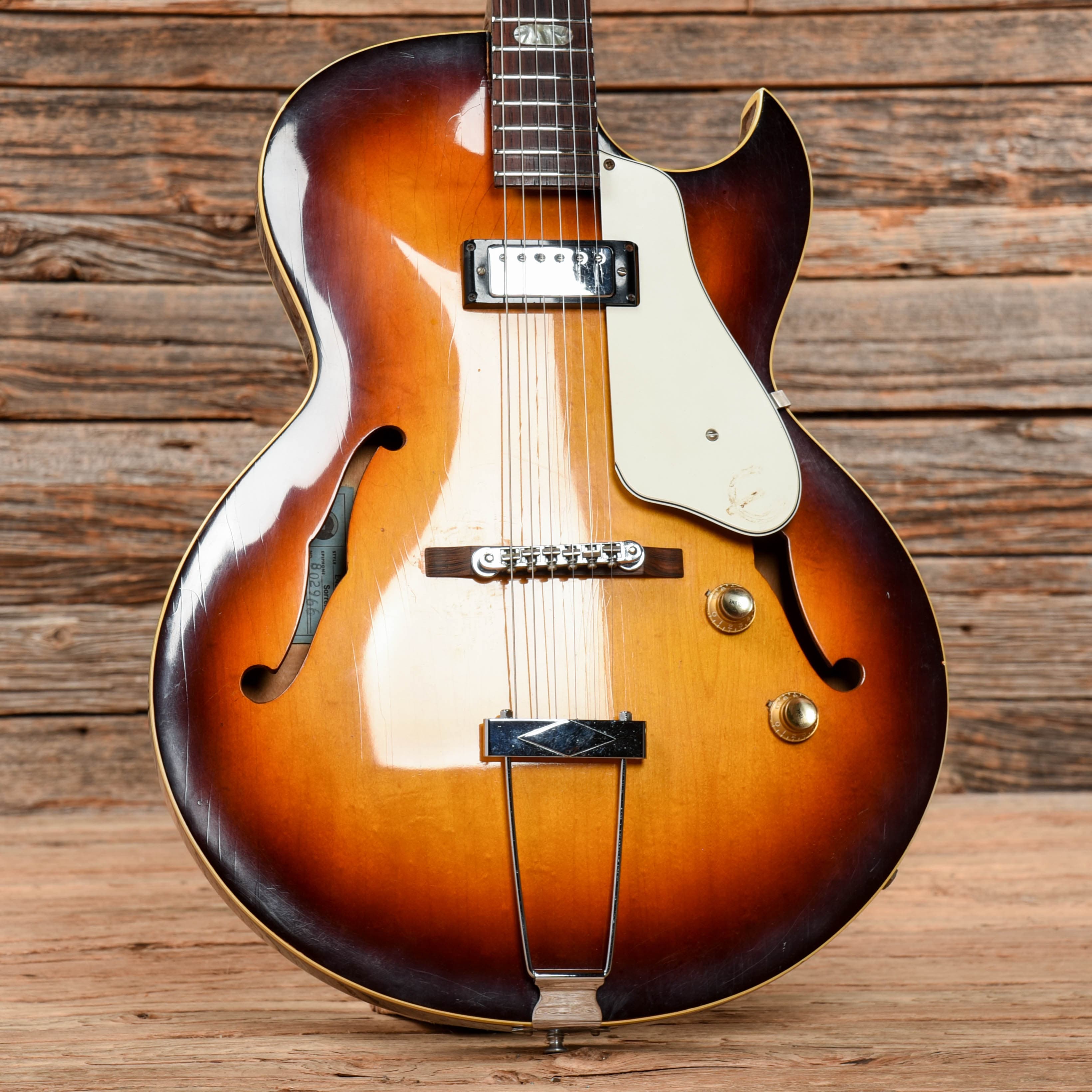Epiphone Sorrento Sunburst 1966 Electric Guitars / Hollow Body