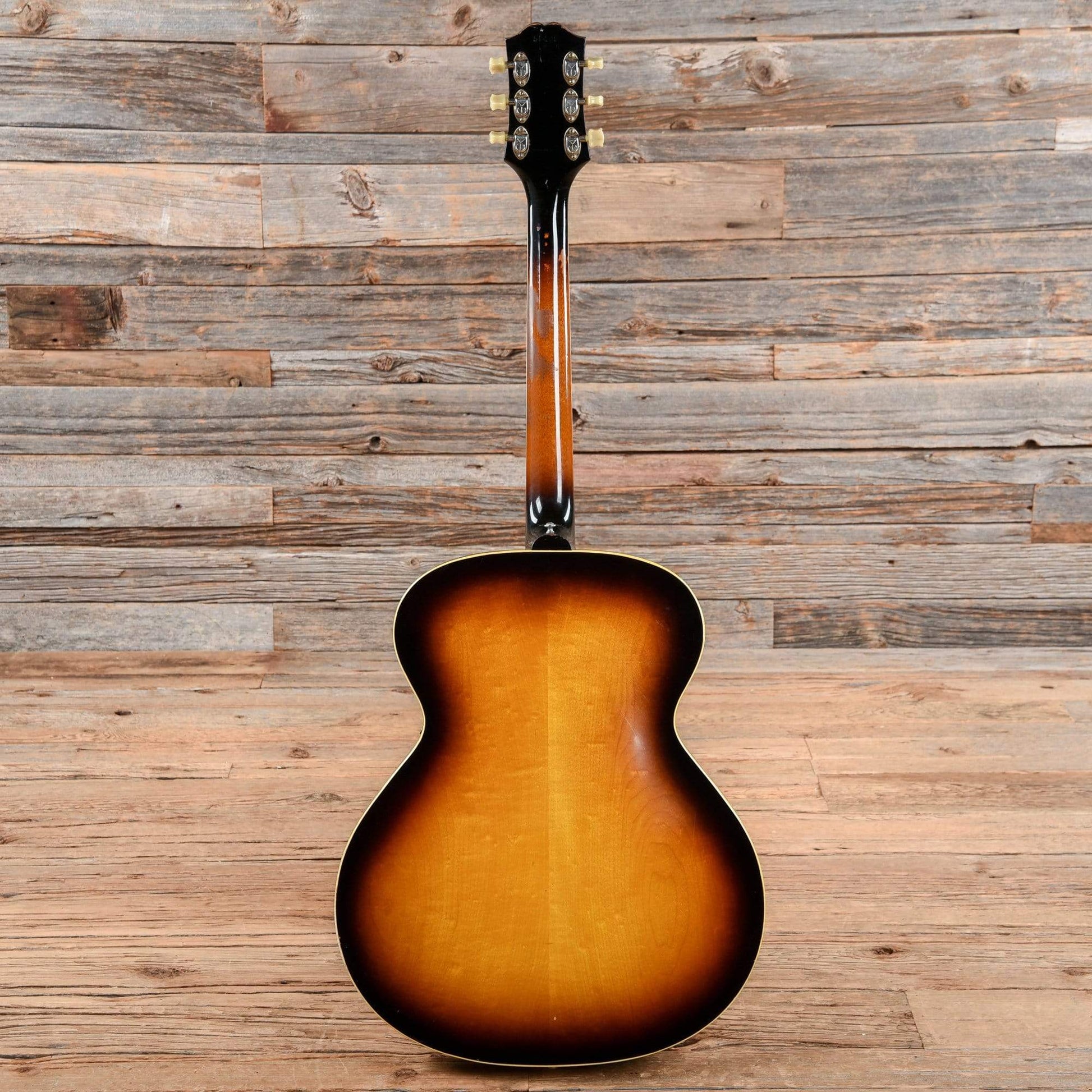 Epiphone Triumph Sunburst 1946 Electric Guitars / Hollow Body