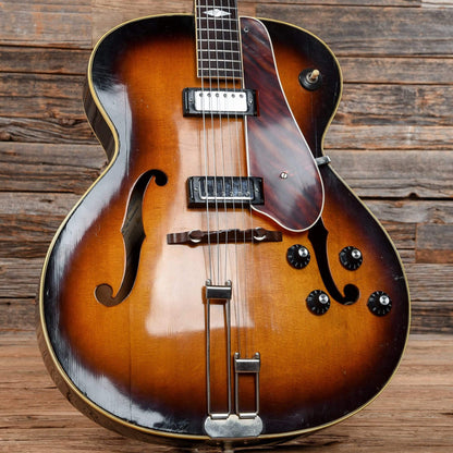 Epiphone Triumph Sunburst 1946 Electric Guitars / Hollow Body
