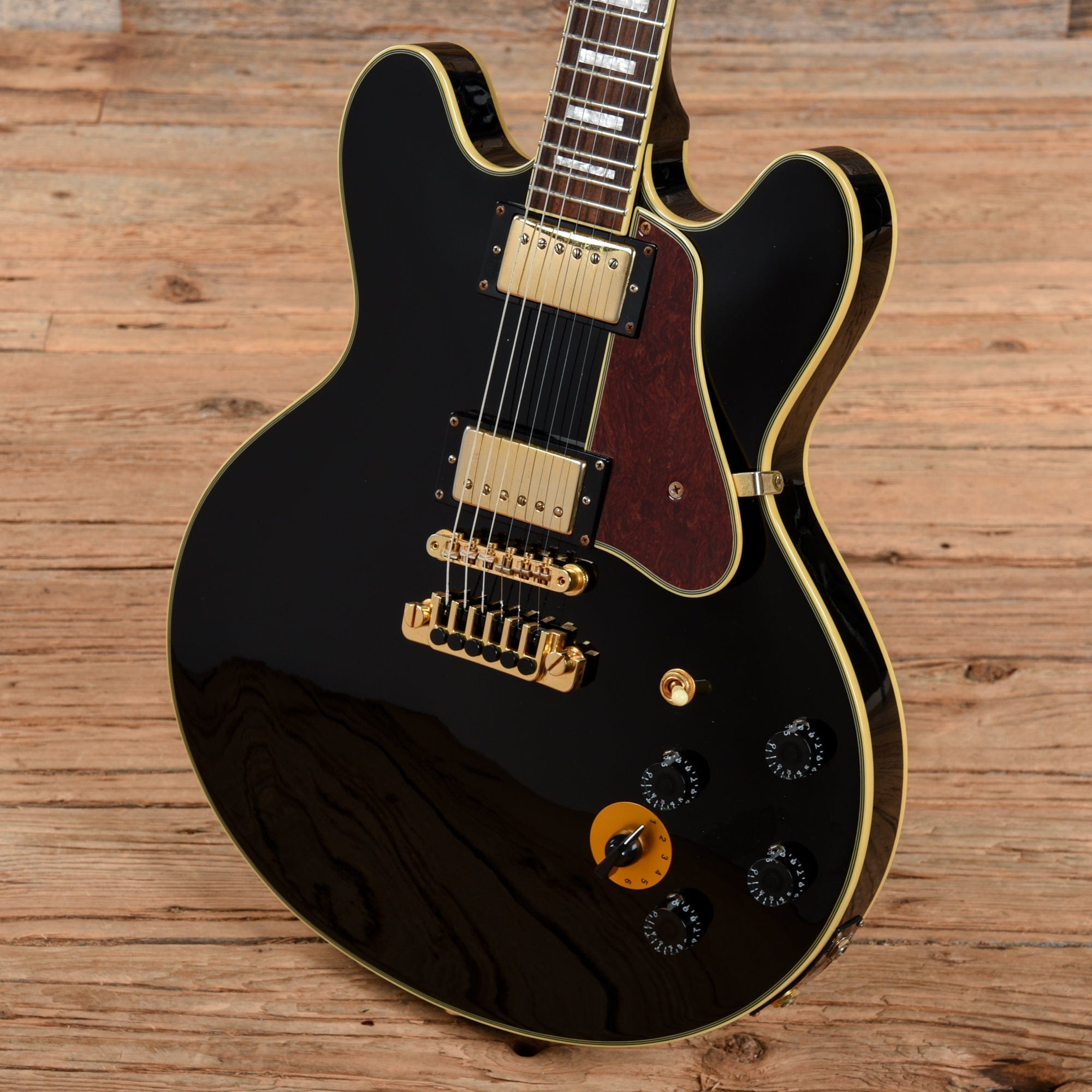 Epiphone Lucille B.B. King Signature Ebony 2006 Electric Guitars / Semi-Hollow