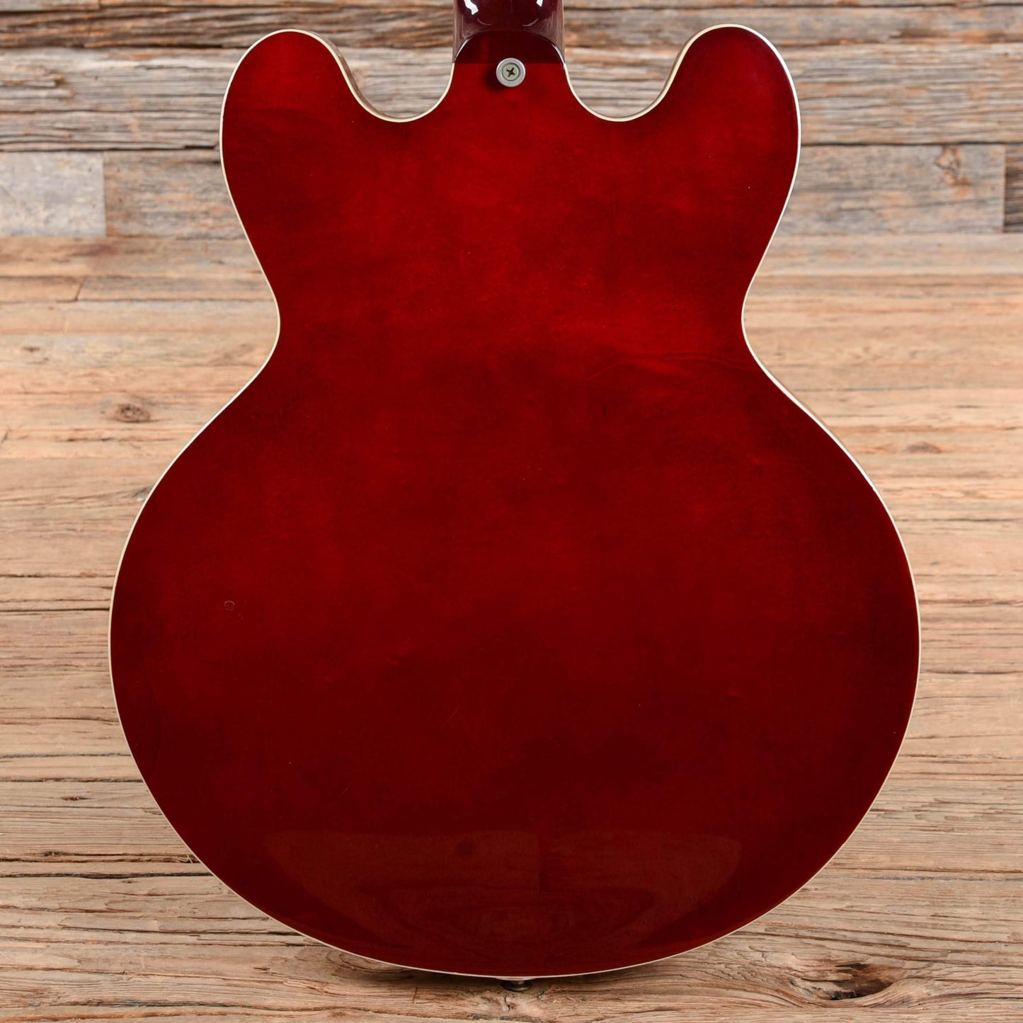 Epiphone Riviera Cherry 1997 Electric Guitars / Semi-Hollow